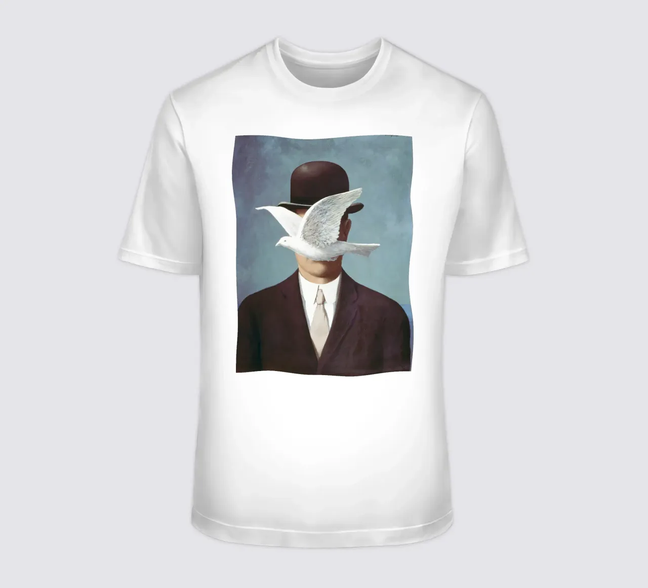 René Magritte’s The Man in the Bowler Hat t-shirt da Classic Art Prints