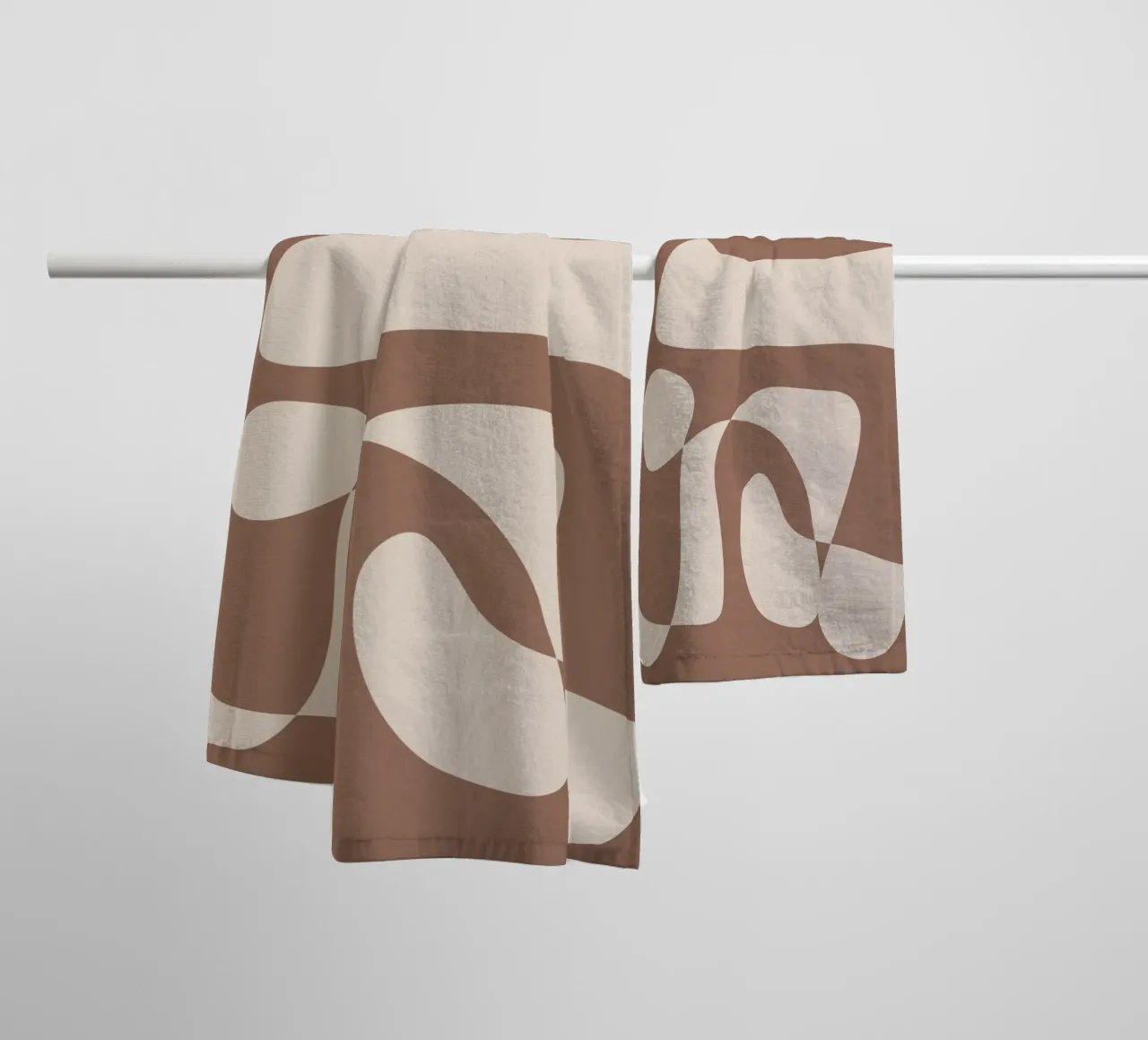 Mocha Modern Abstract 2 serviette de bain de Nadjaa