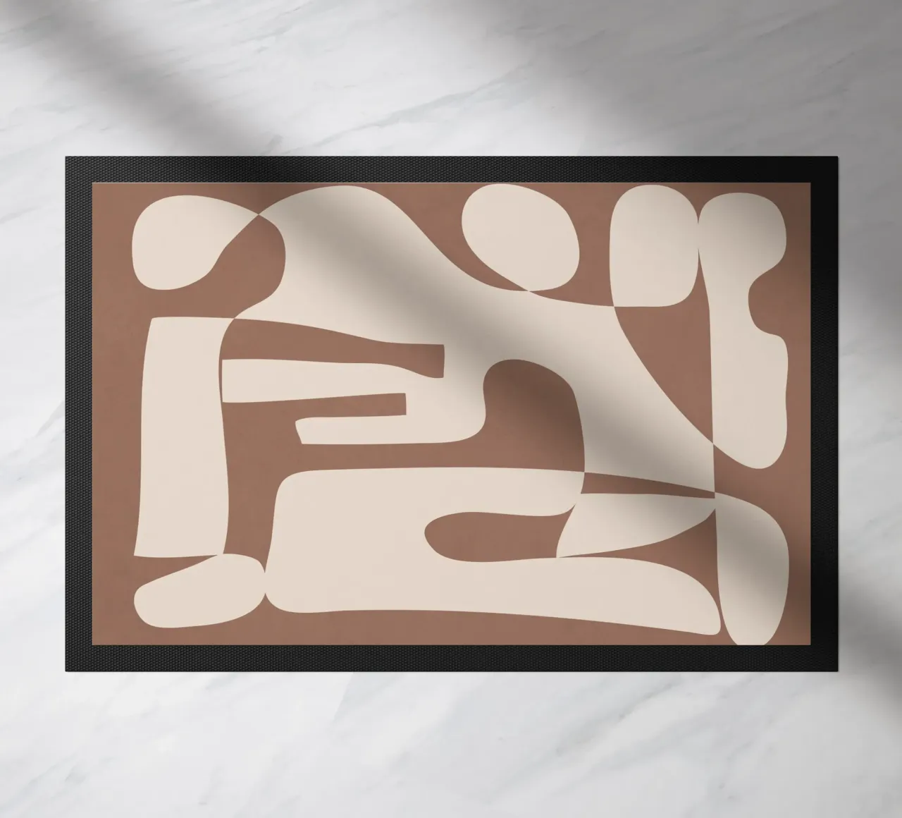 Mocha Modern Abstract 3 felpudo de Nadjaa