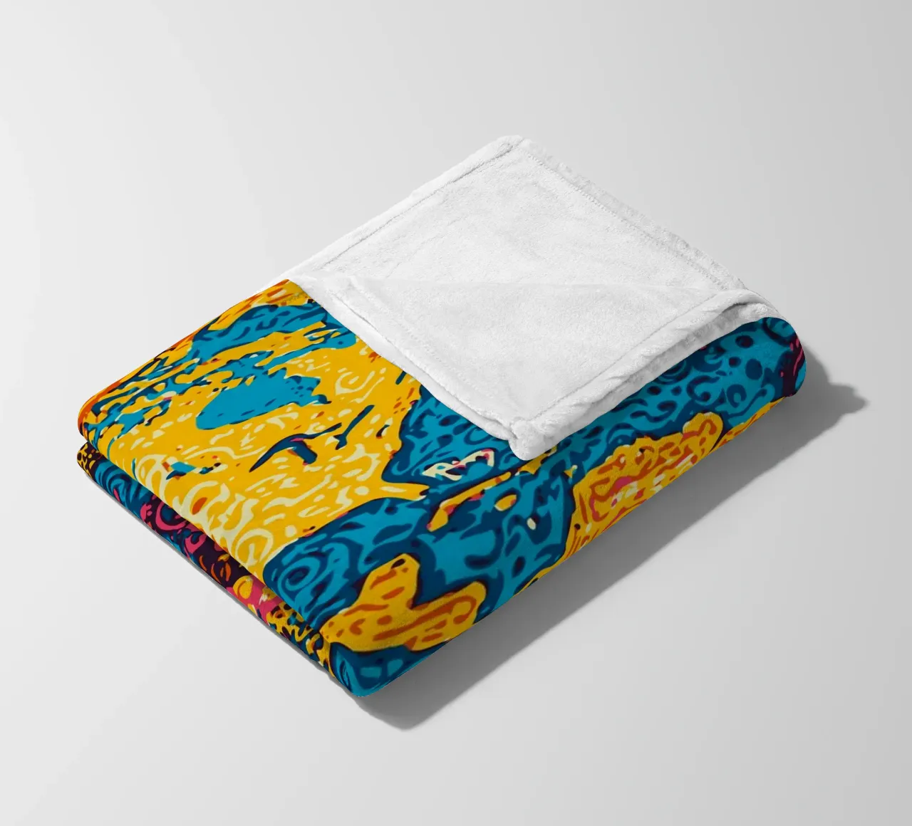 Planet Pattern - Una fusione di arte africana e graffiti coperta in pile da Abstract and Patterns