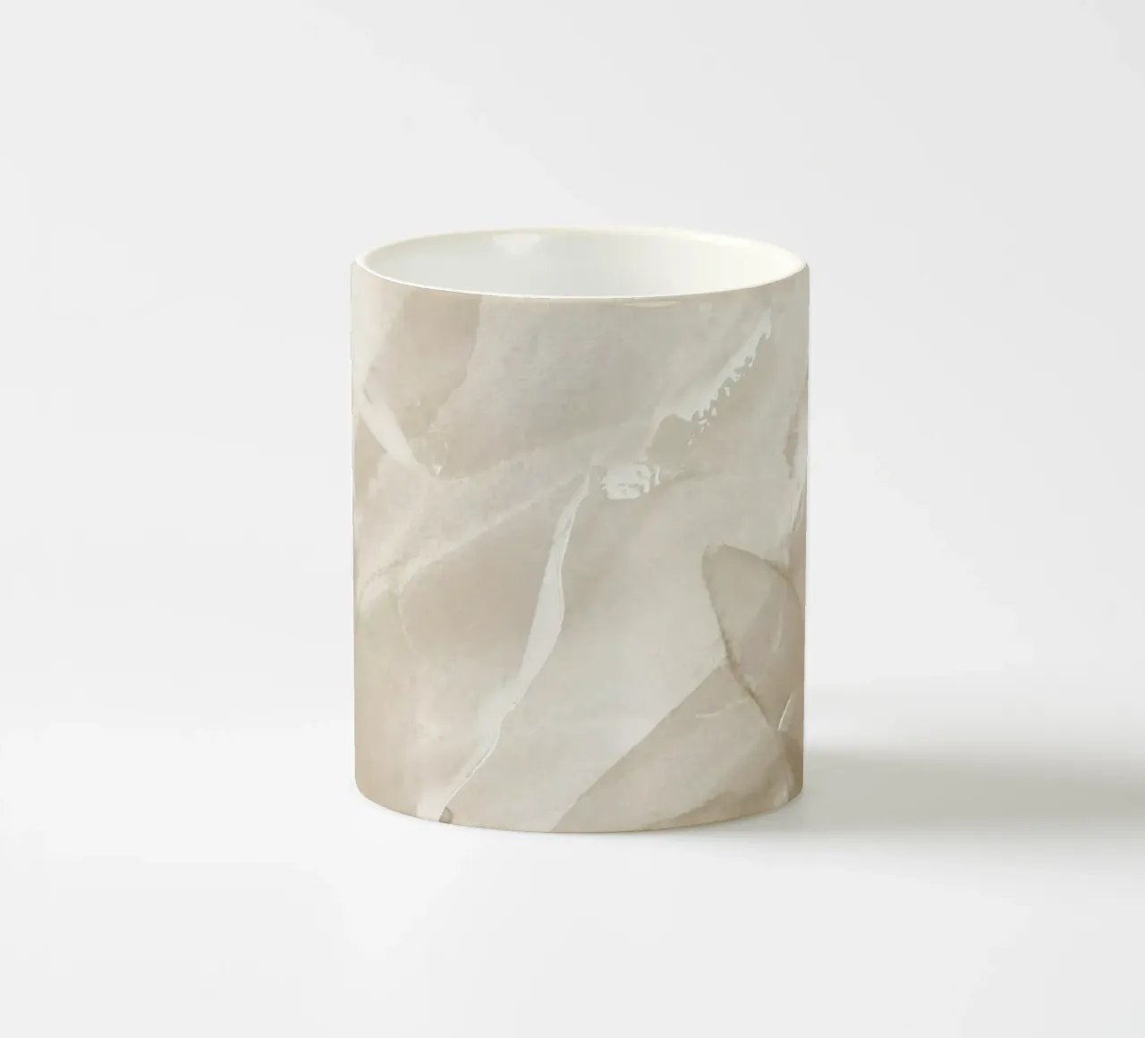 Pennellate astratte beige 3 tazza in ceramica da NouveauPrints