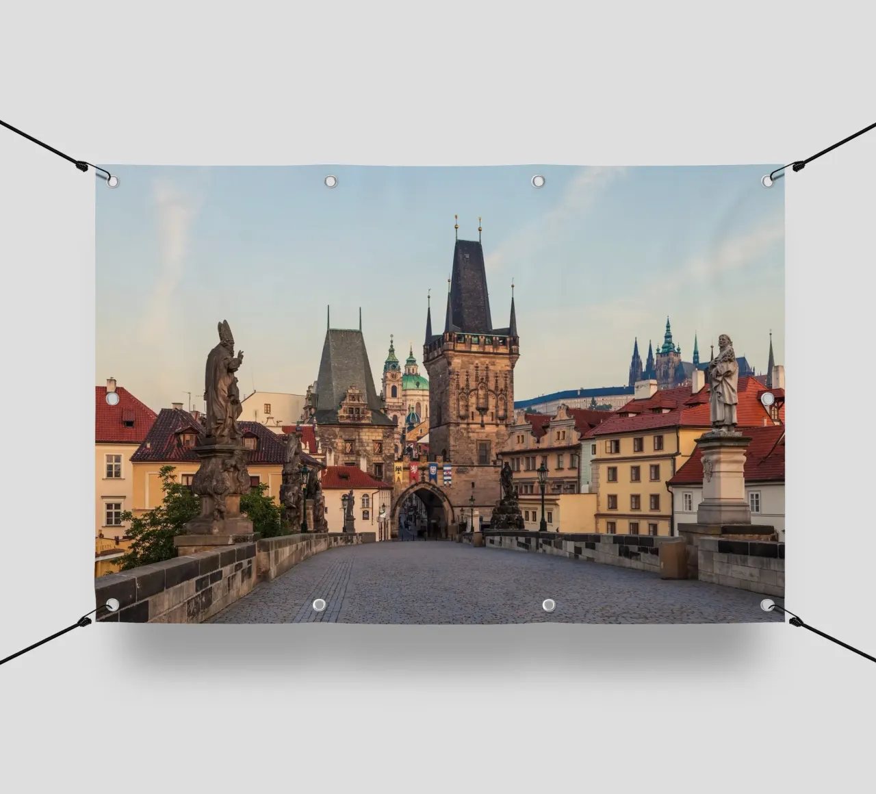 PRAG 06 telo in pvc da Tom Uhlenberg