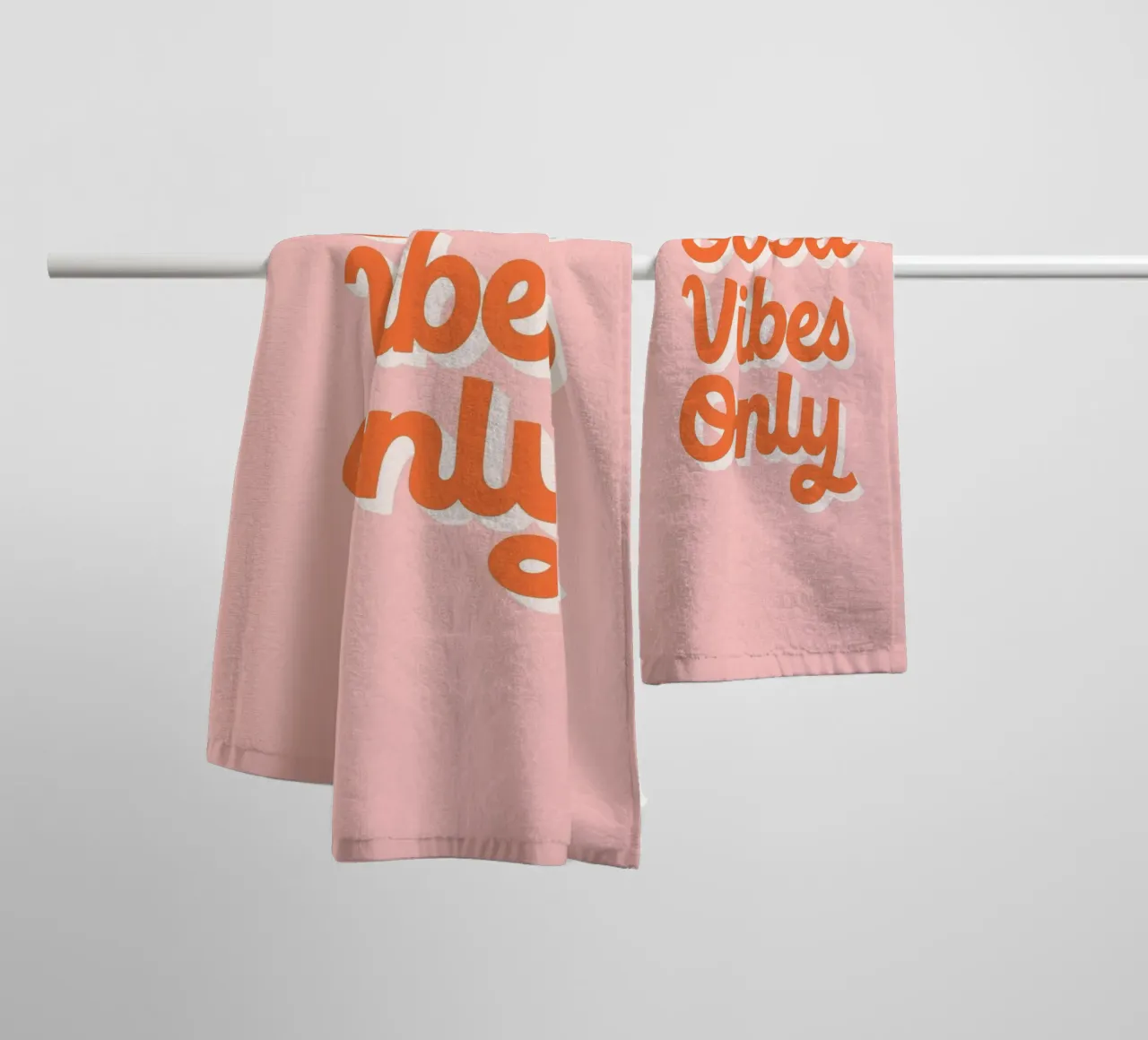 Good Vibes Only serviette de bain de PurePeachStudio
