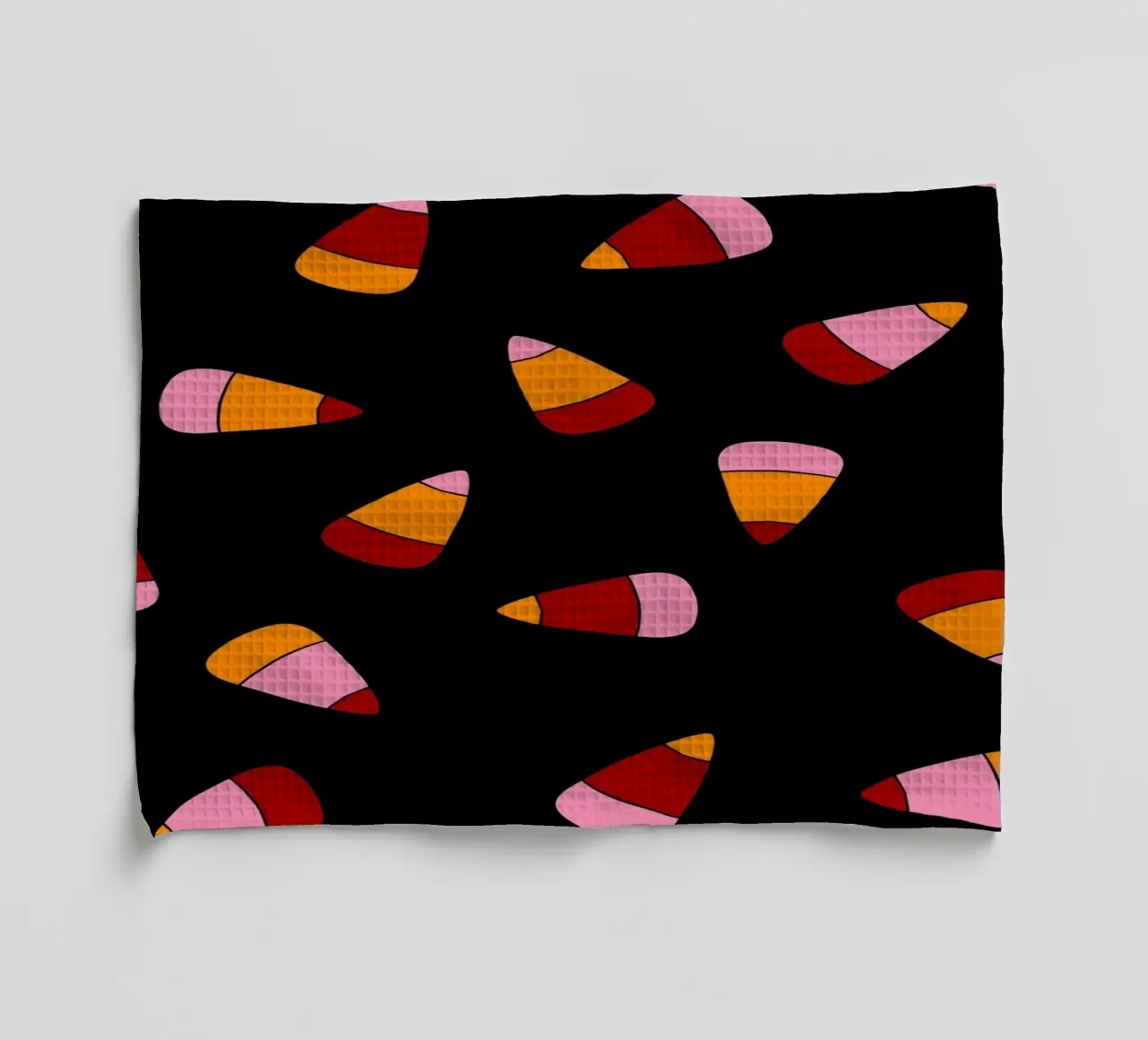 Retro candy corn pattern Halloween torchon de TijanaArtStudio88