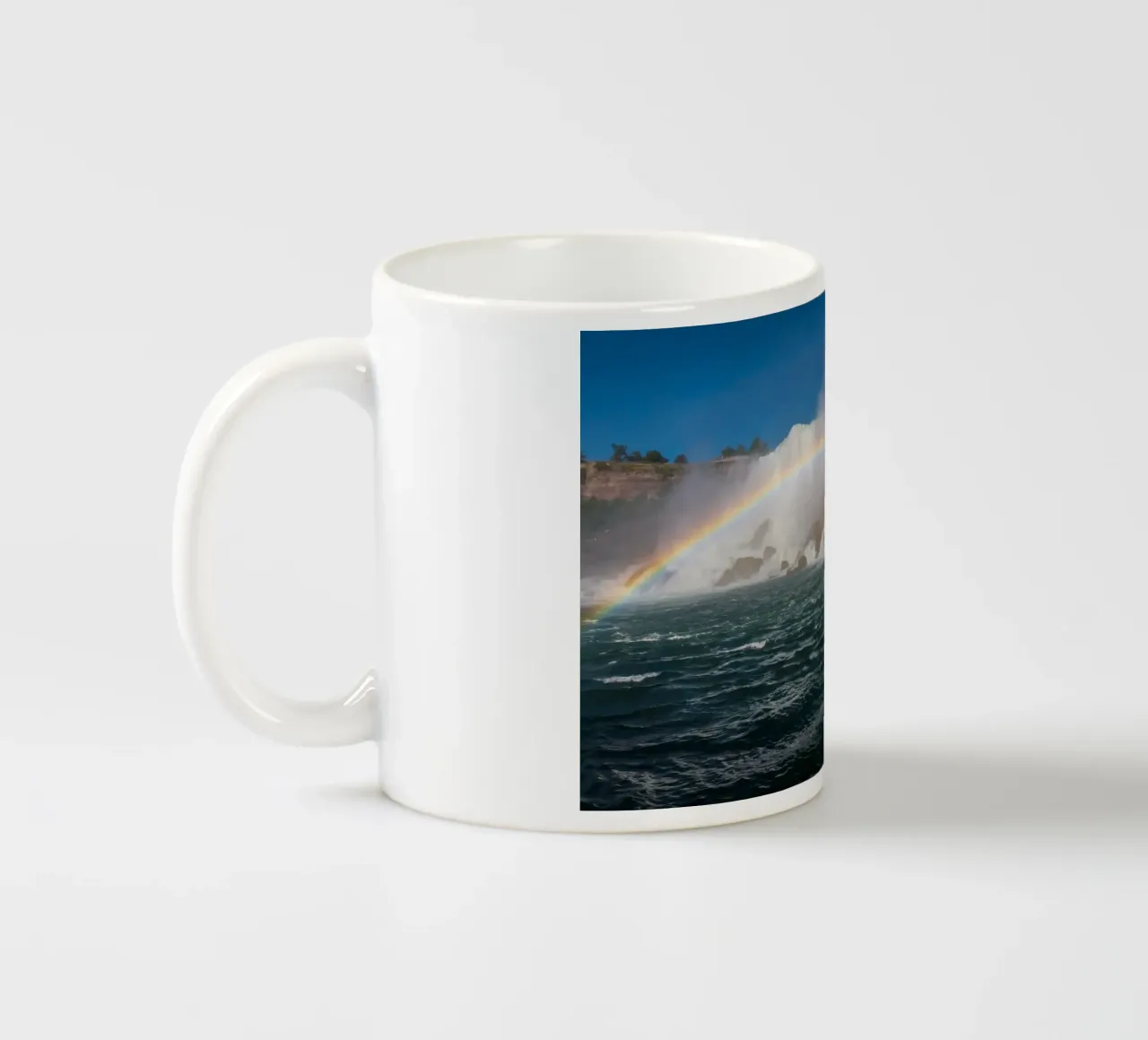CASCATE DEL NIAGARA 01 tazza in ceramica da Tom Uhlenberg