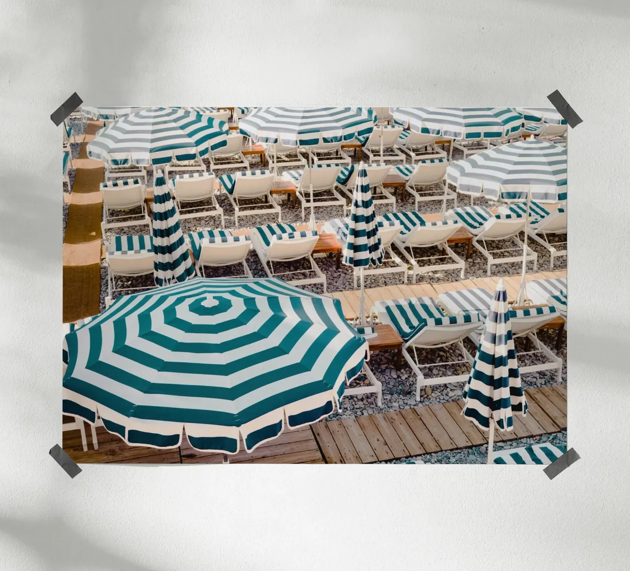 Riviera Striped Blue and White Umbrellas poster con telaio in plastica da GraceDigitalArtCo