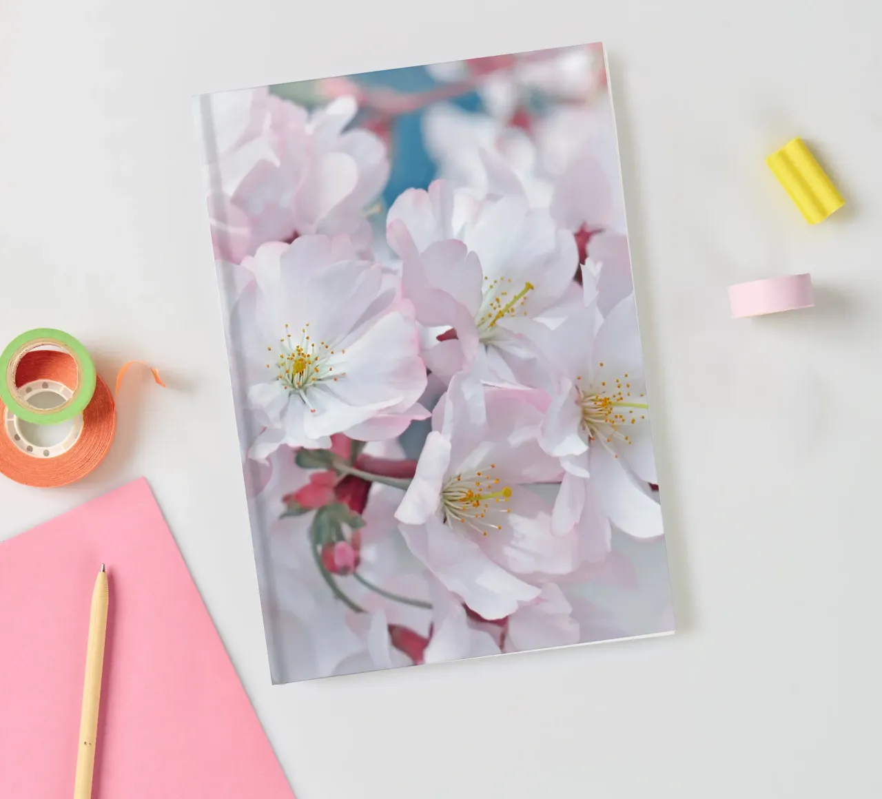 Spring notebook by Atteloi