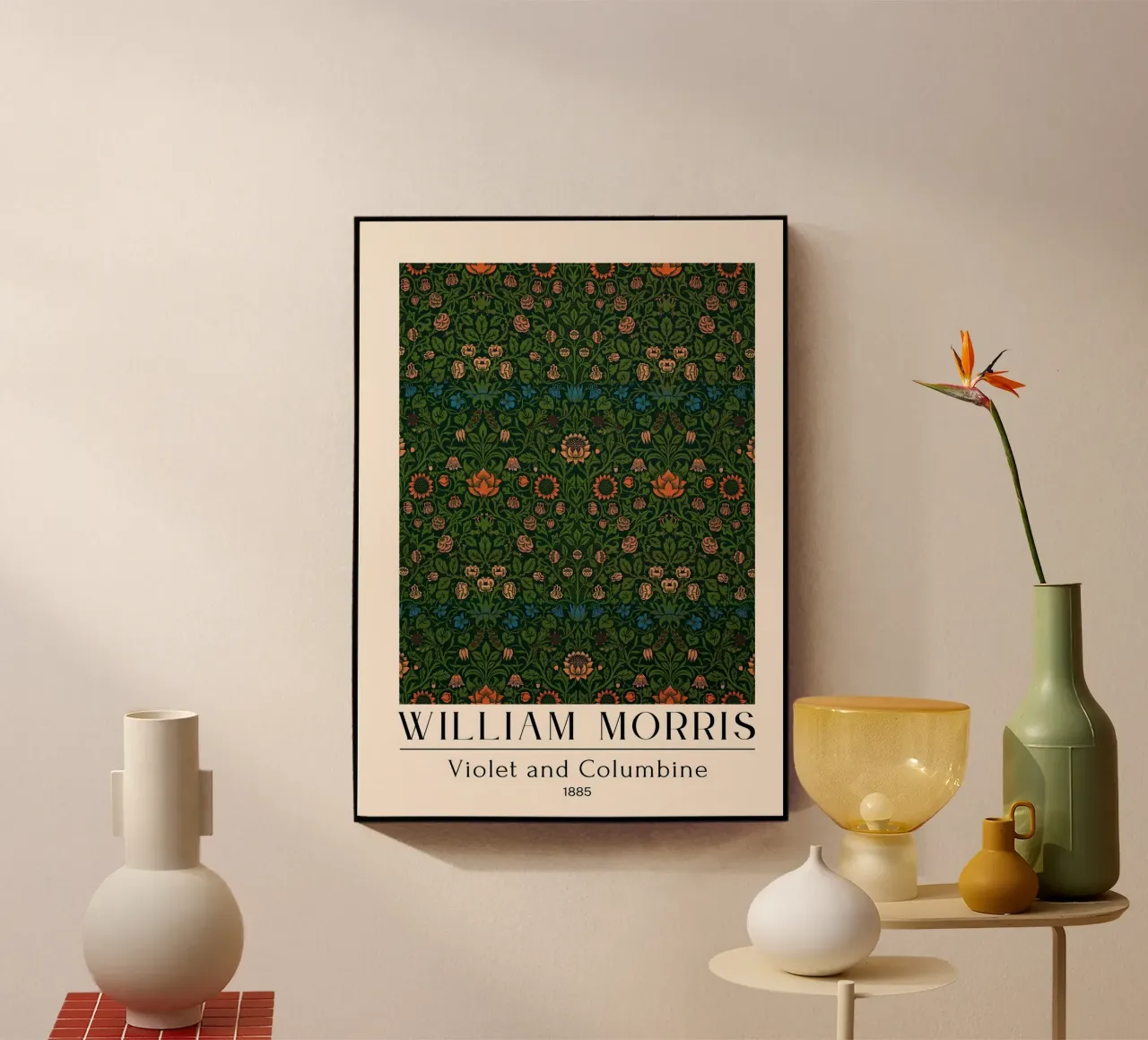 William Morris Violet & Columbine Dark Maximalist Pattern (motif maximaliste) plexiglas de Bakara
