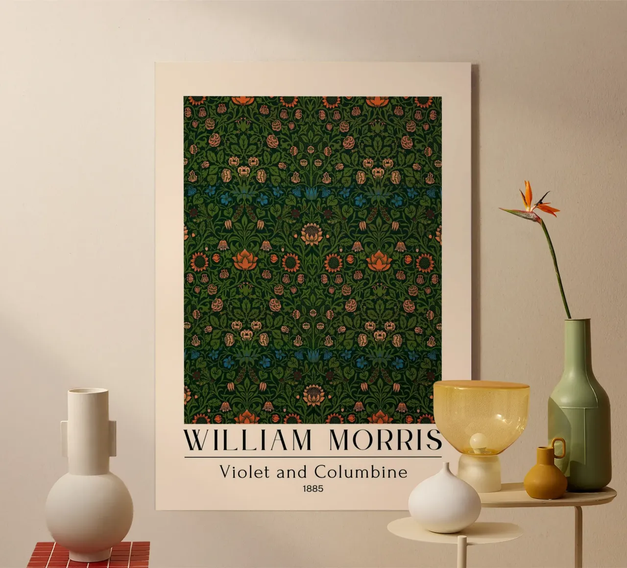 William Morris Violet & Columbine Dark Maximalist Pattern (motif maximaliste) plexiglas de Bakara
