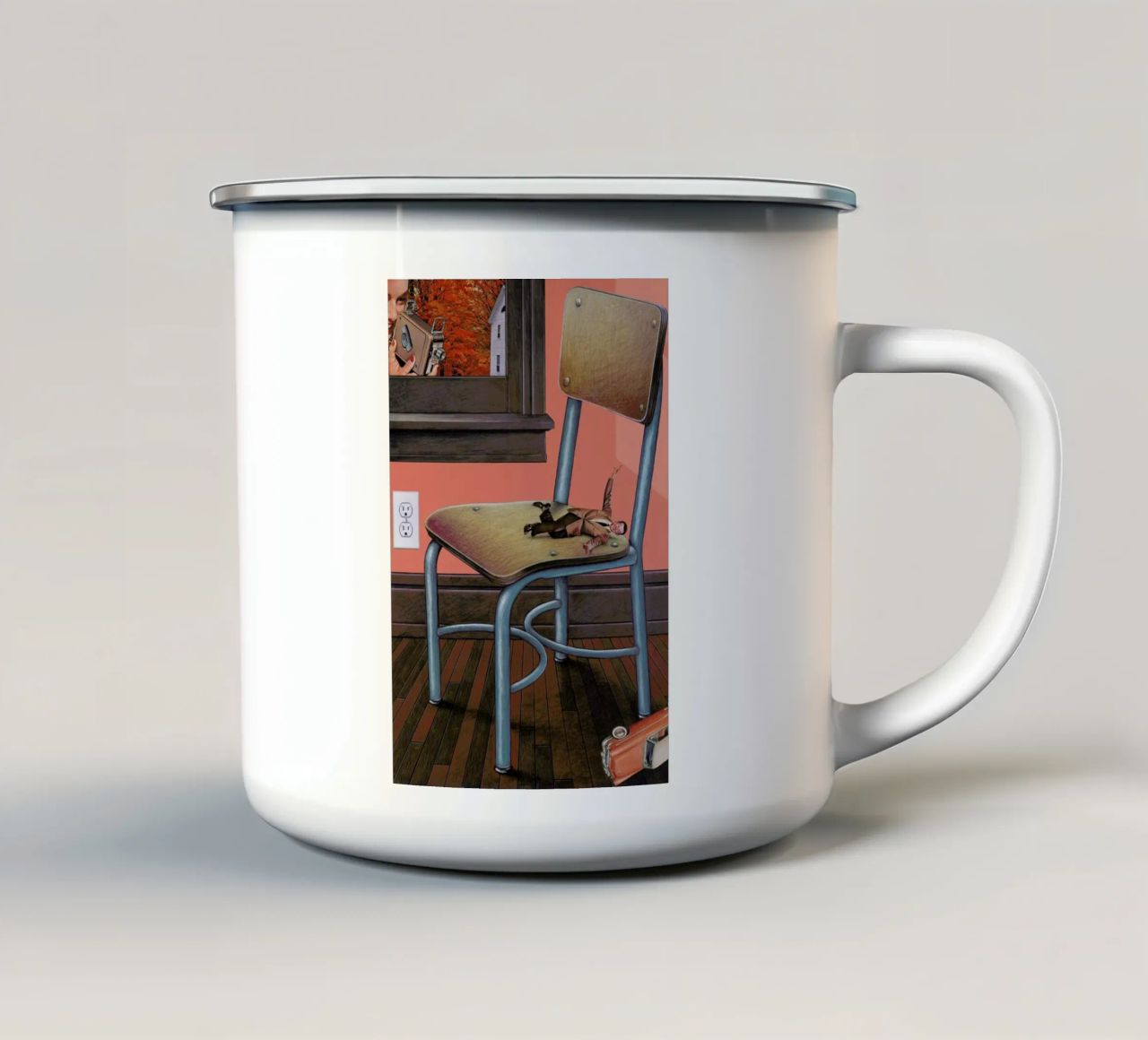 crash tazza in smalto da Doug Smock