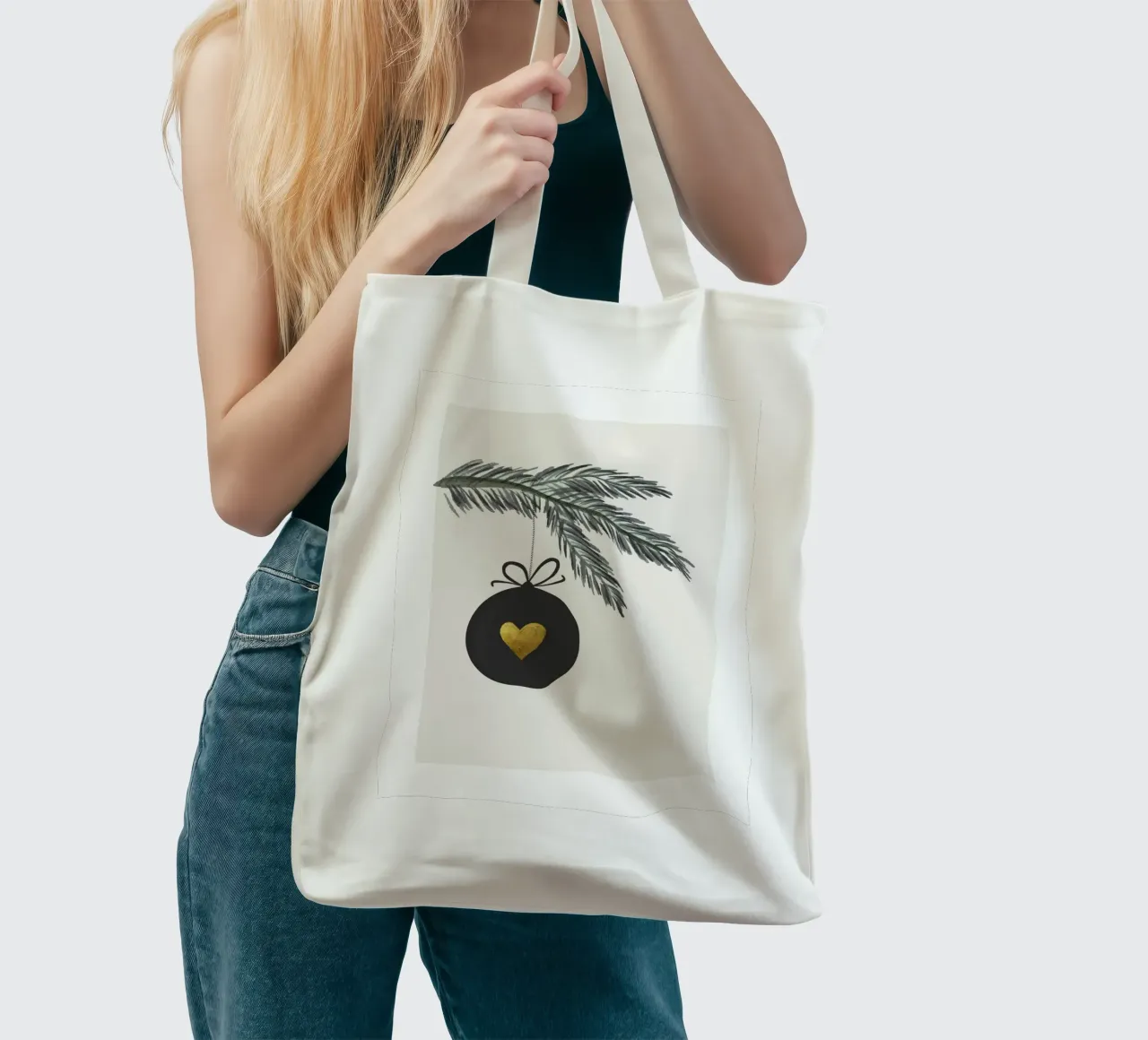 Ramo di abete con gingillo e cuore borsa in juta da ArtDesign by KBK
