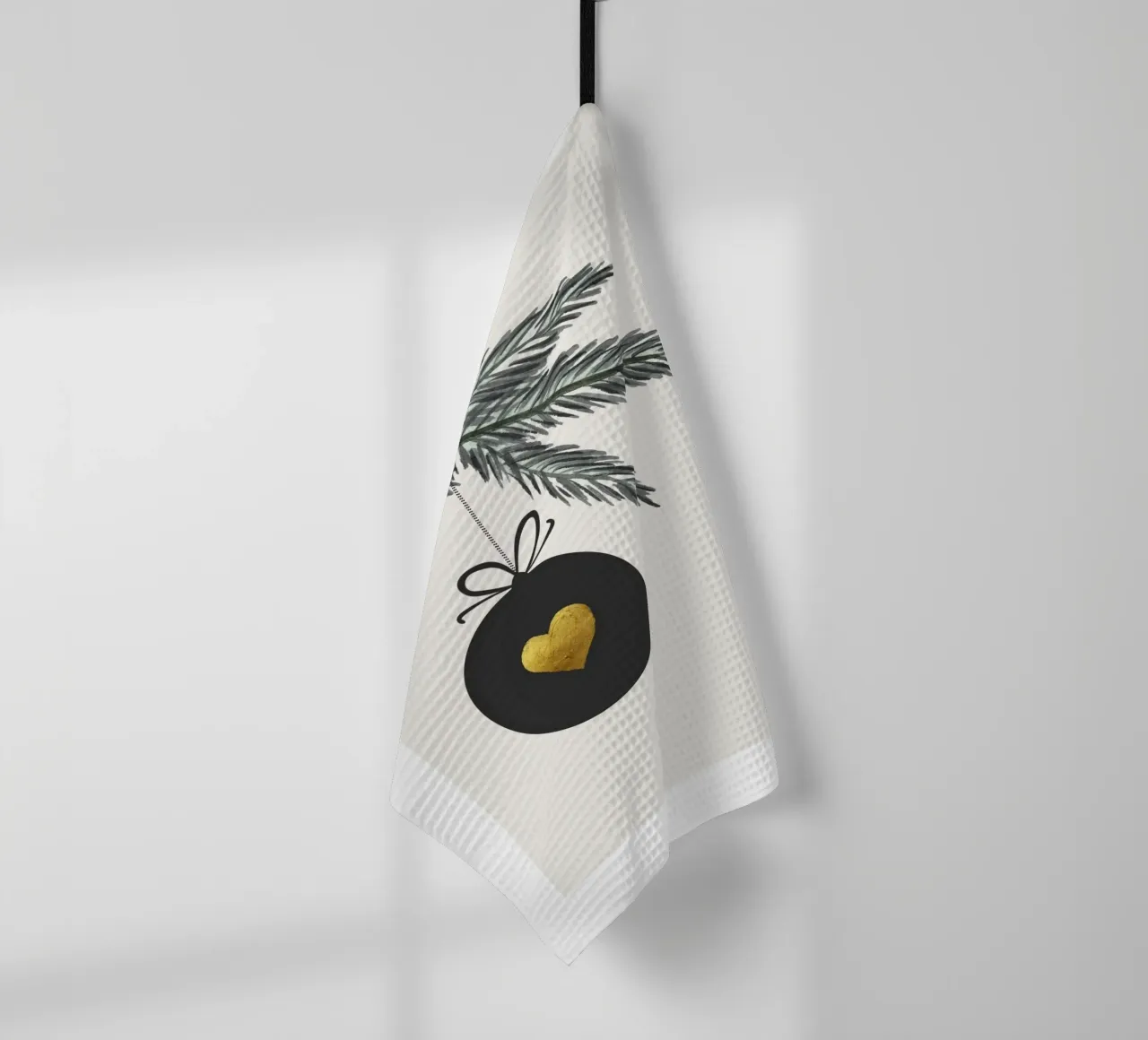 Ramo di abete con gingillo e cuore canovaccio da cucina da ArtDesign by KBK