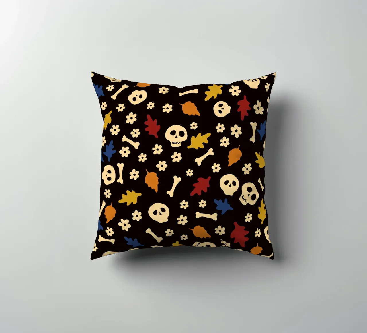 Whispers of Autumn Halloween No2 cuscino da TijanaArtStudio88