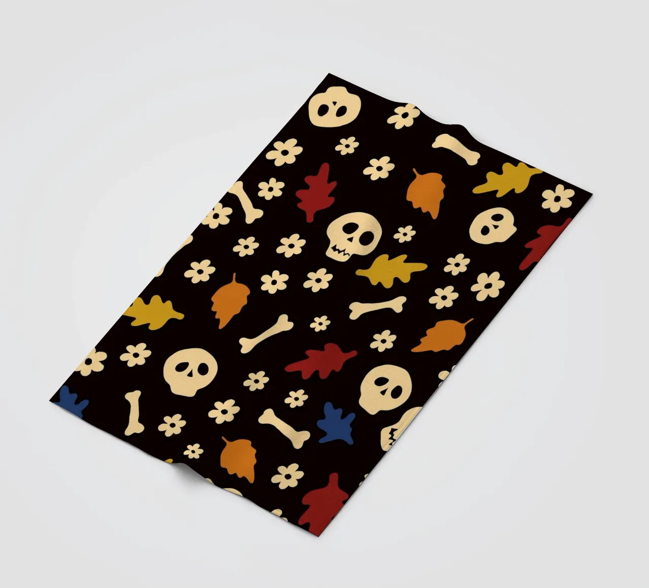 Whispers of Autumn Halloween No2 coperta in pile da TijanaArtStudio88