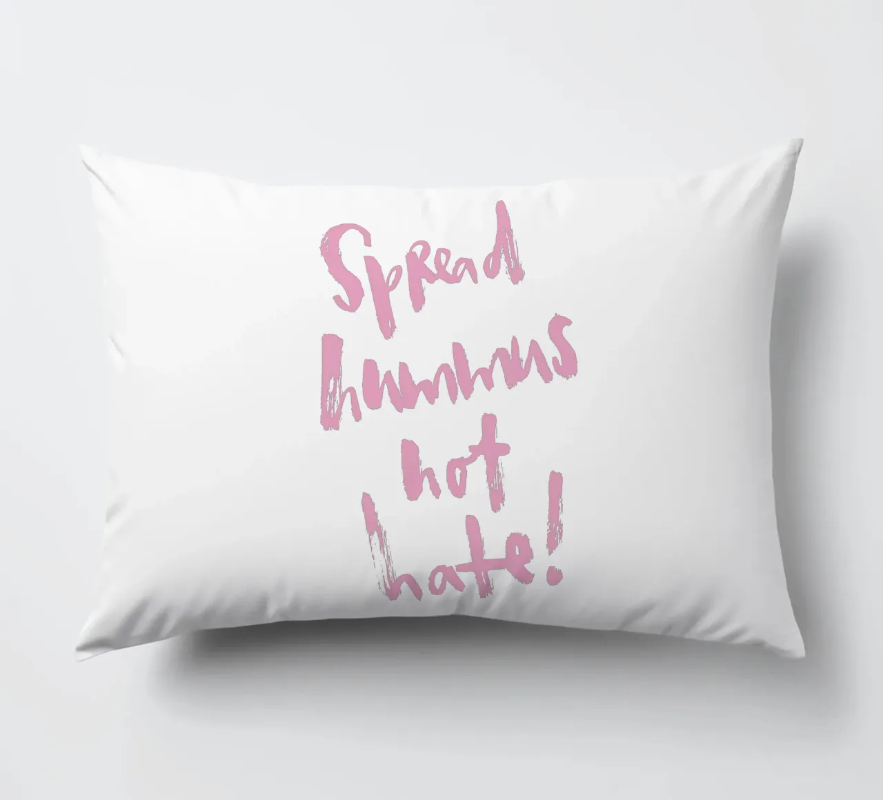 Spread hummus, not hate cuscino da Brushmeetspaper