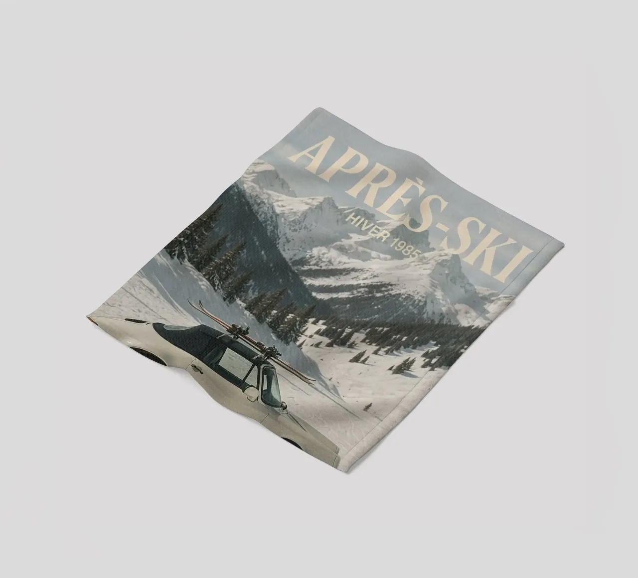 Oldtimer Après-Ski-Alpengebirge Oldtimer Fleecedecke von Dagmar Pels