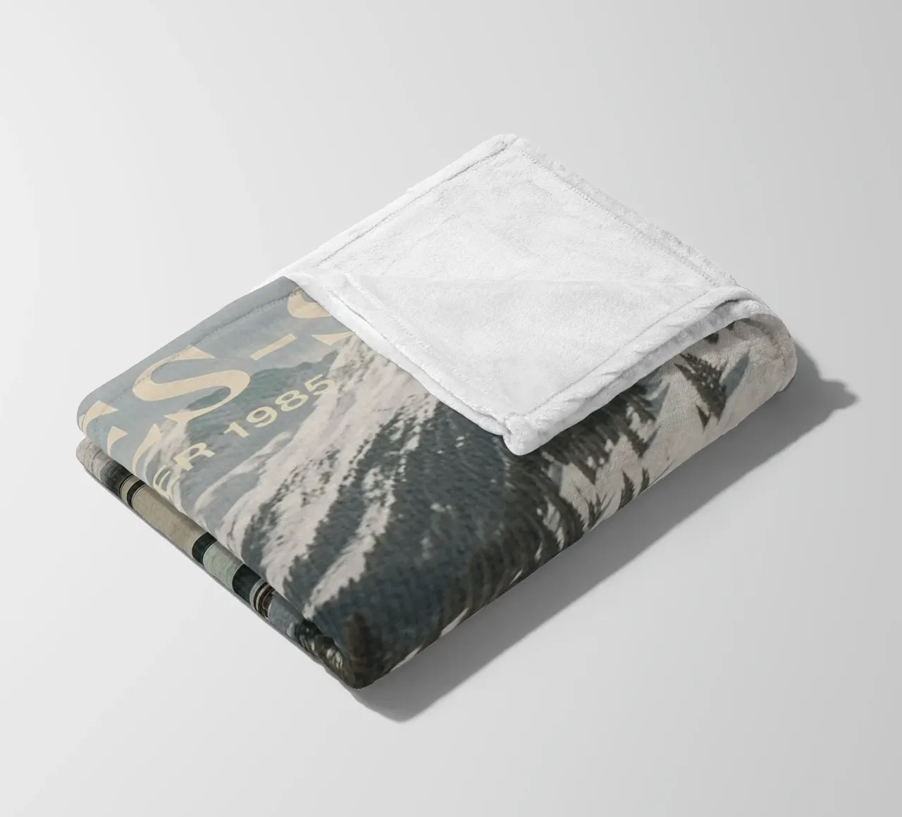 Oldtimer Après-Ski-Alpengebirge Oldtimer Fleecedecke von Dagmar Pels