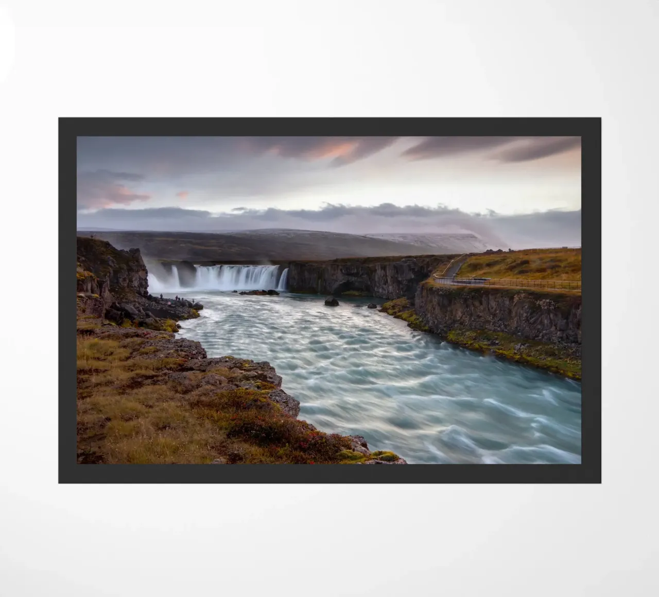 Scenic Goðafoss Waterfall zerbino da Fjöllart