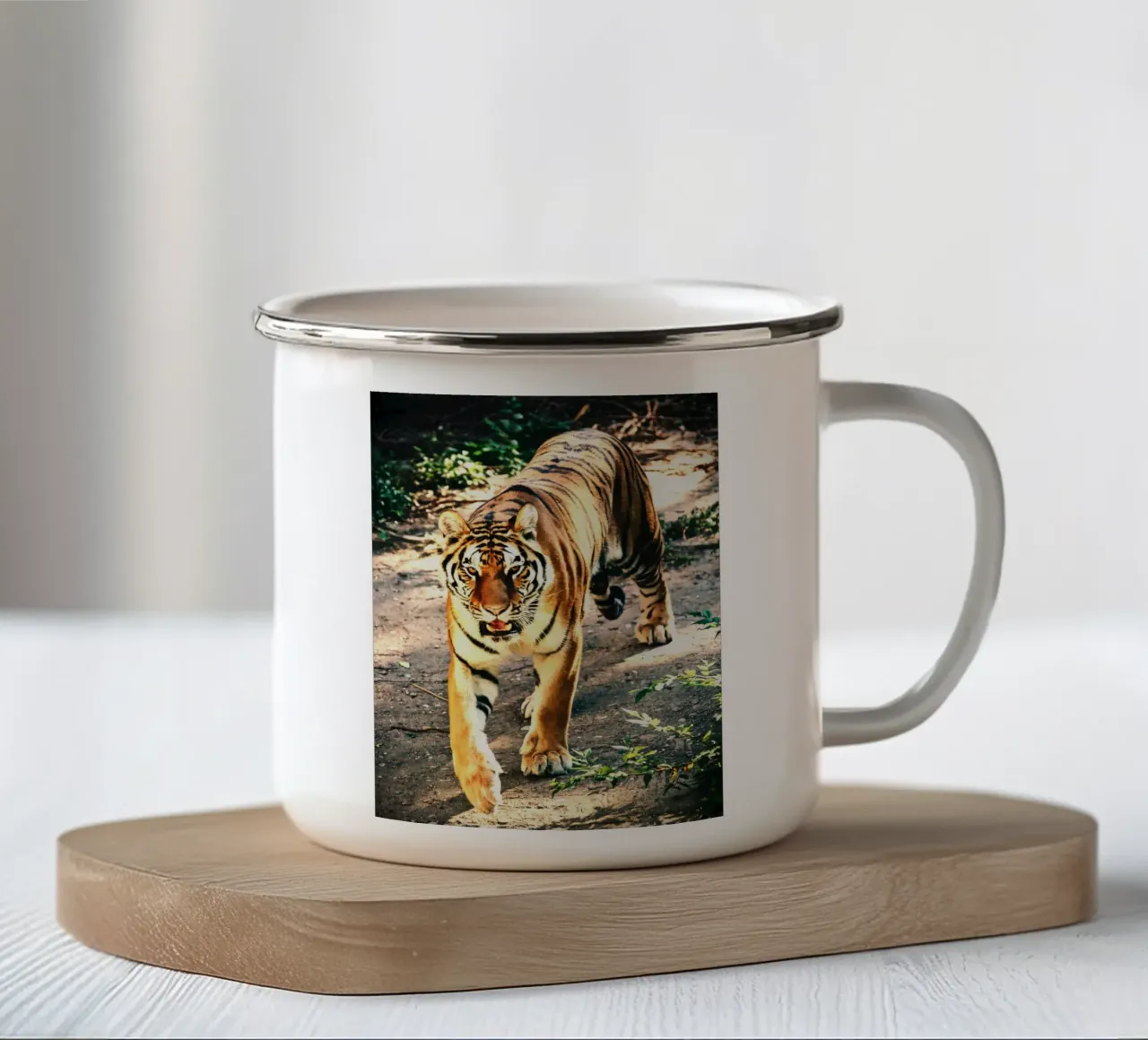Coraggiosi come una tigre, vincete tutte le sfide tazza in smalto da Nature's Palette