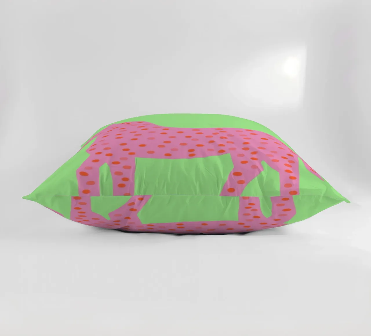 Douce licorne à pois coussin de Carinaprint