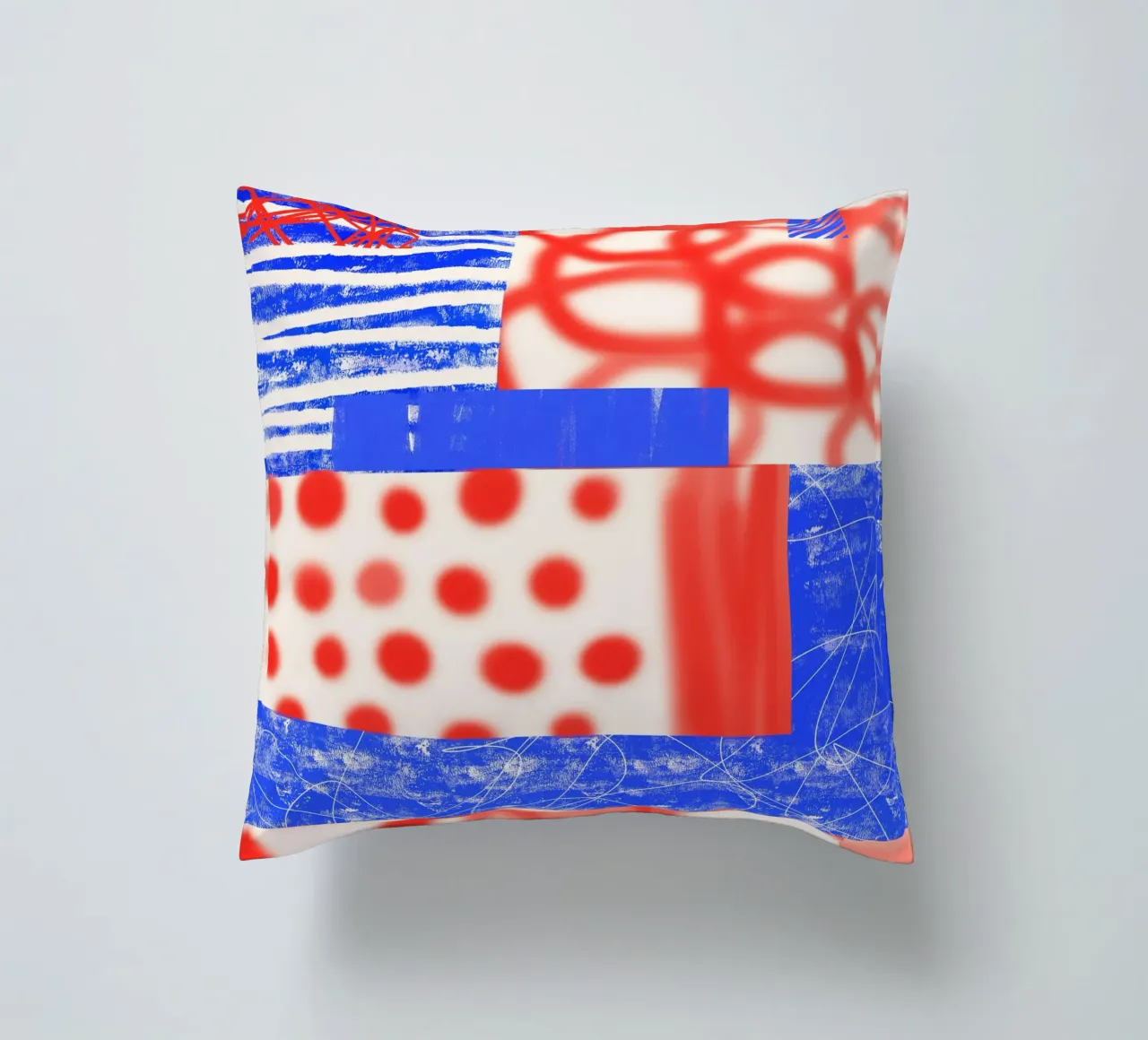 Red and Blue Abstract cuscino da Kim Hubball Studio