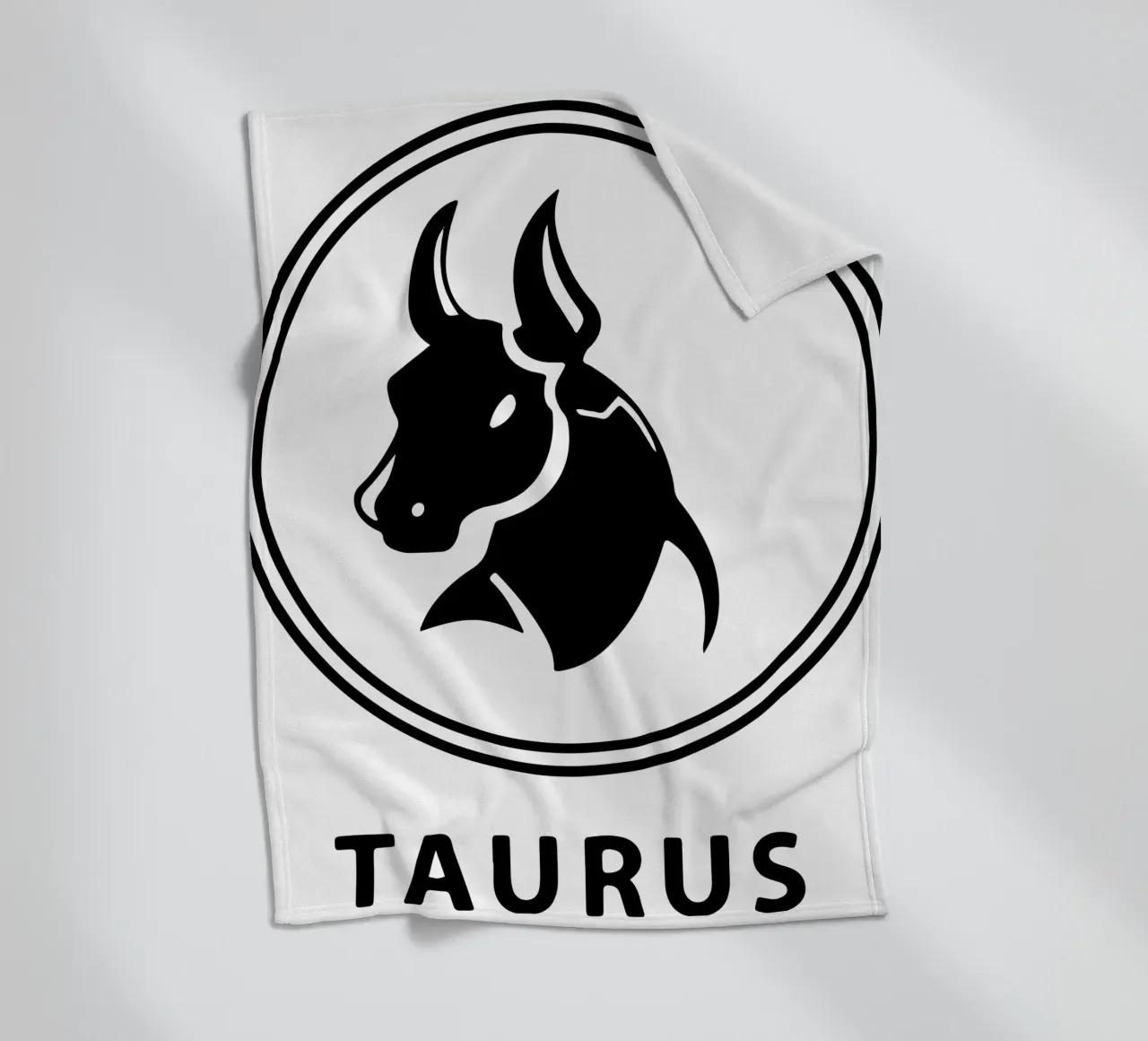 TAURUS Fleecedecke von Raffasya Shop