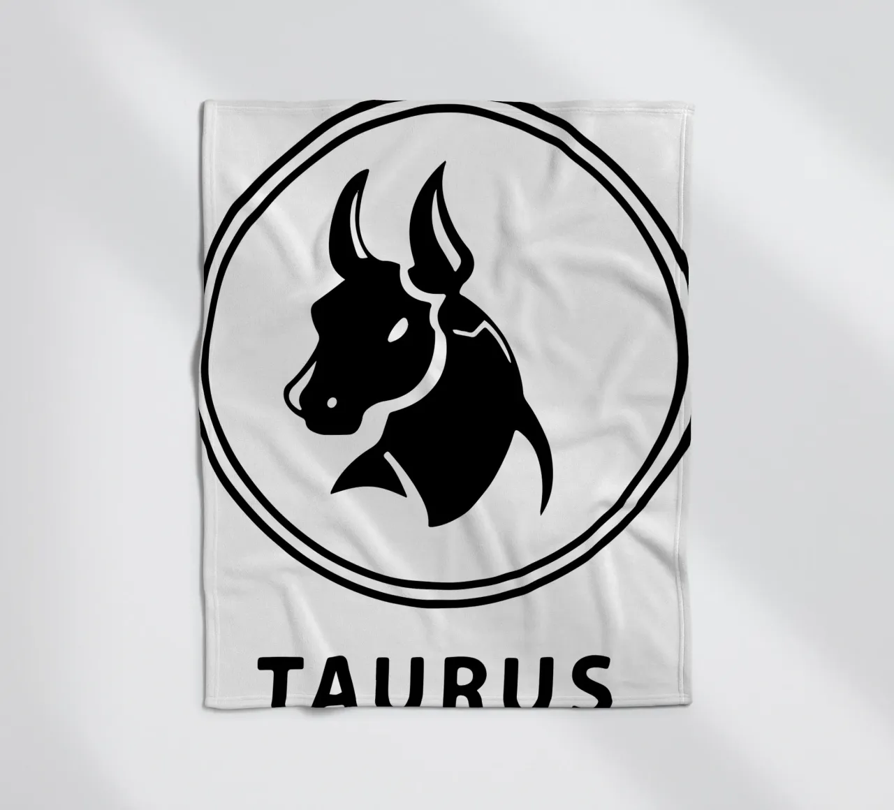TAURUS Fleecedecke von Raffasya Shop