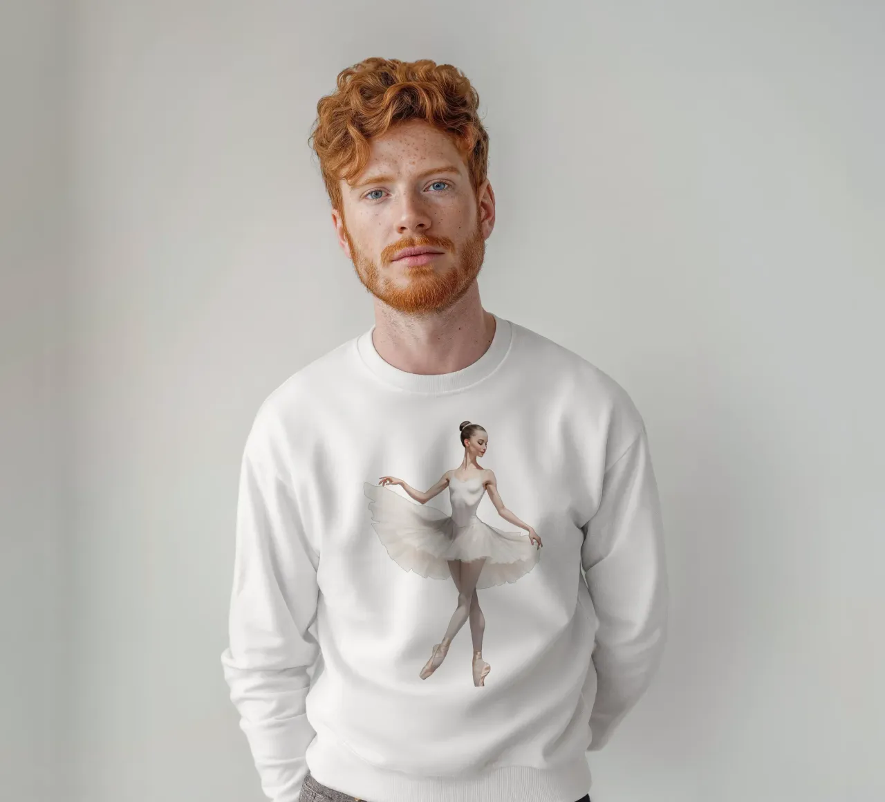 Ballerina con tutù e body bianco sulle punte felpa da DesignDoodle