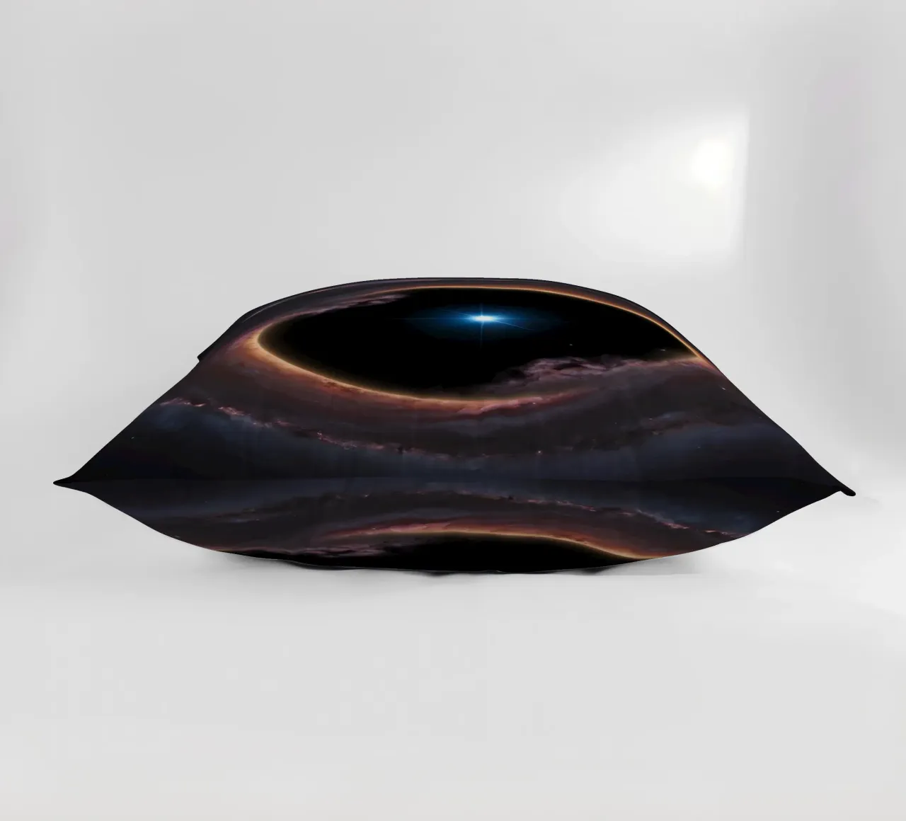 Buco nero con disco di accrescimento e stella cuscino da DesignDoodle