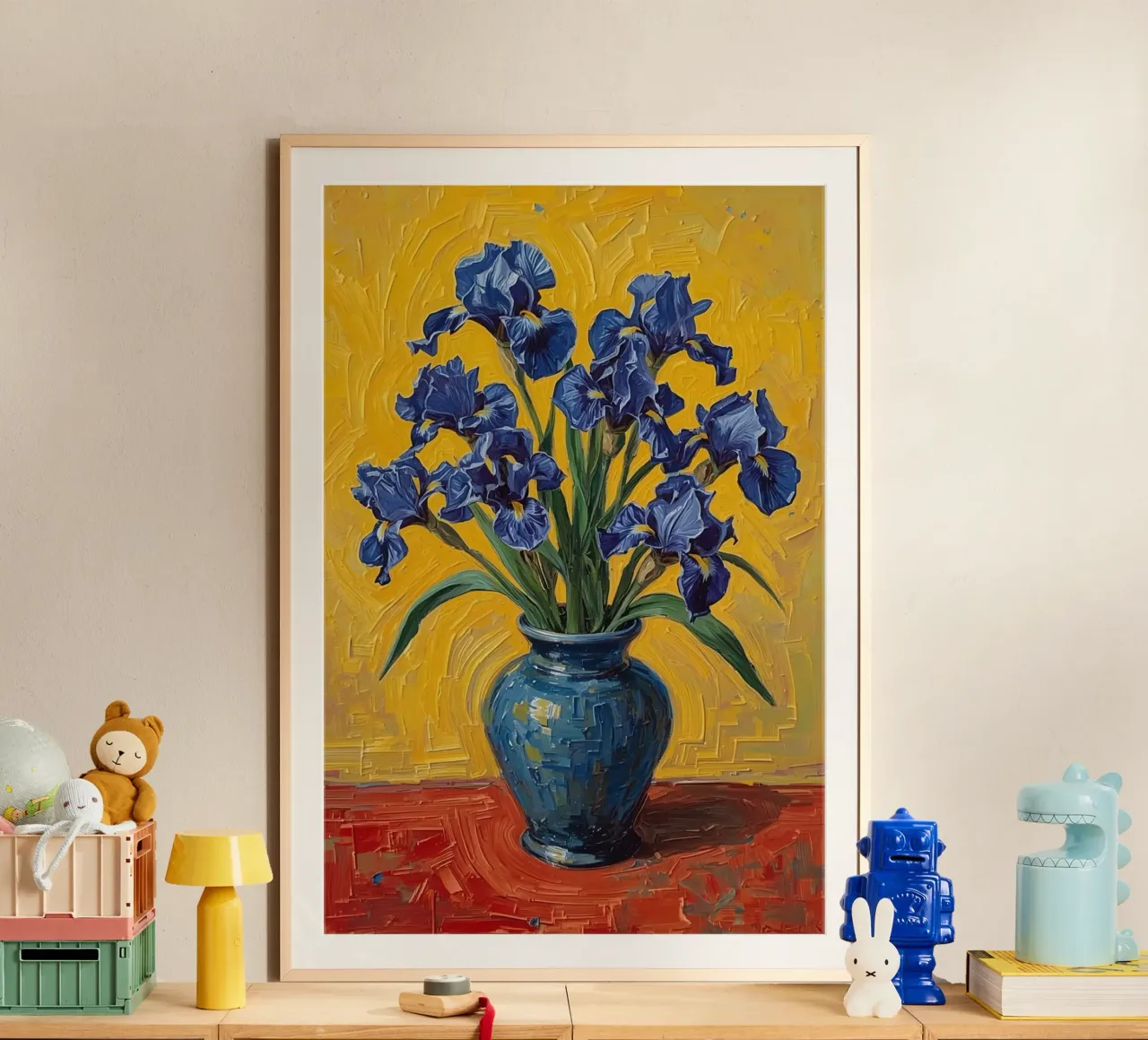 Blaue Schwertlilien in blauer Vase auf roter Oberfläche Hahnemühle von DesignDoodle