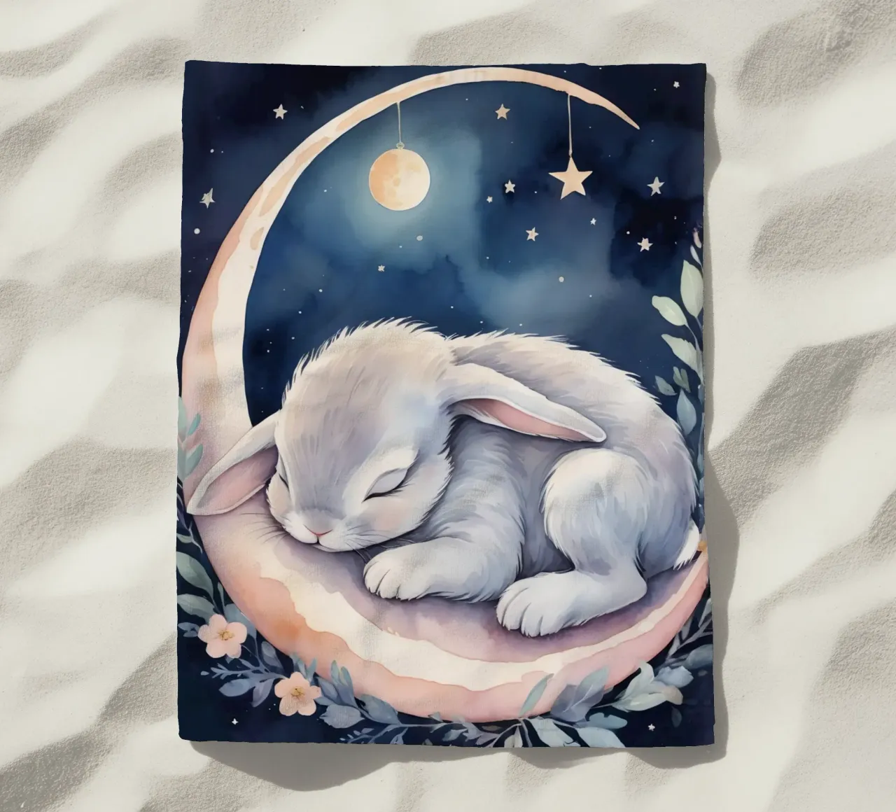 Coniglietto che dorme sulla luna crescente con le stelle telo mare da DesignDoodle