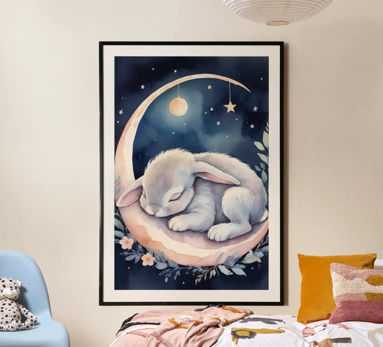 Hase schlafend auf Mondsichel mit Sternen Hahnemühle von DesignDoodle