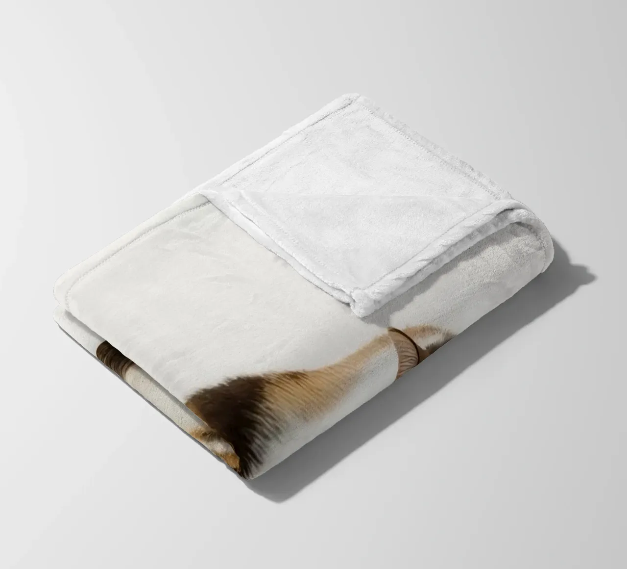 Gatto calico che dorme coperta in pile da DesignDoodle