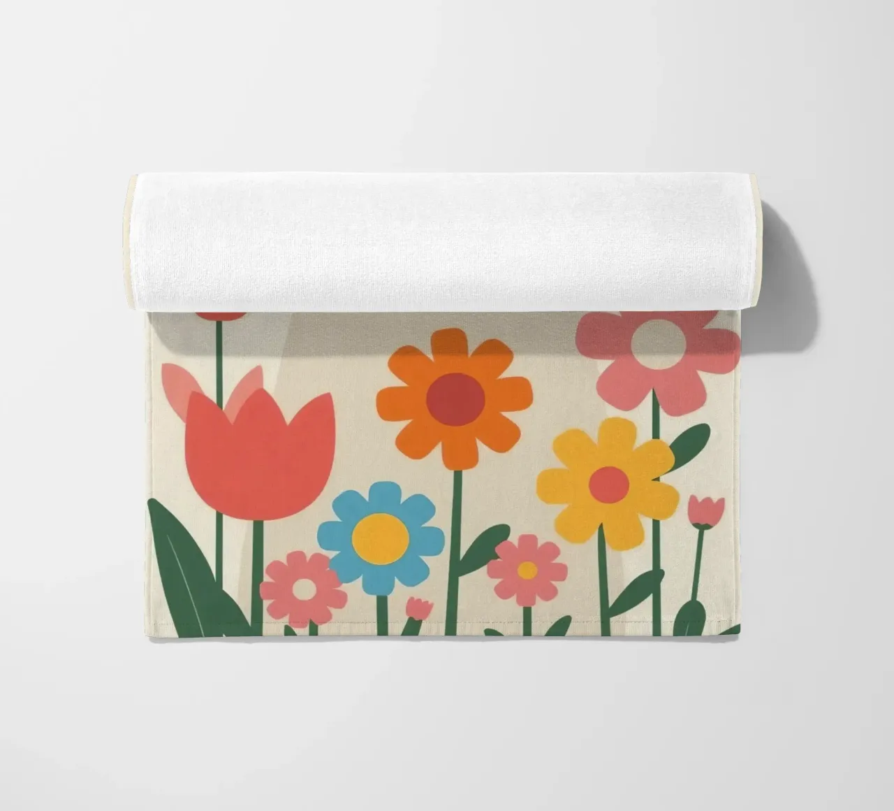 Gatto carino con fiori colorati telo mare da DesignDoodle