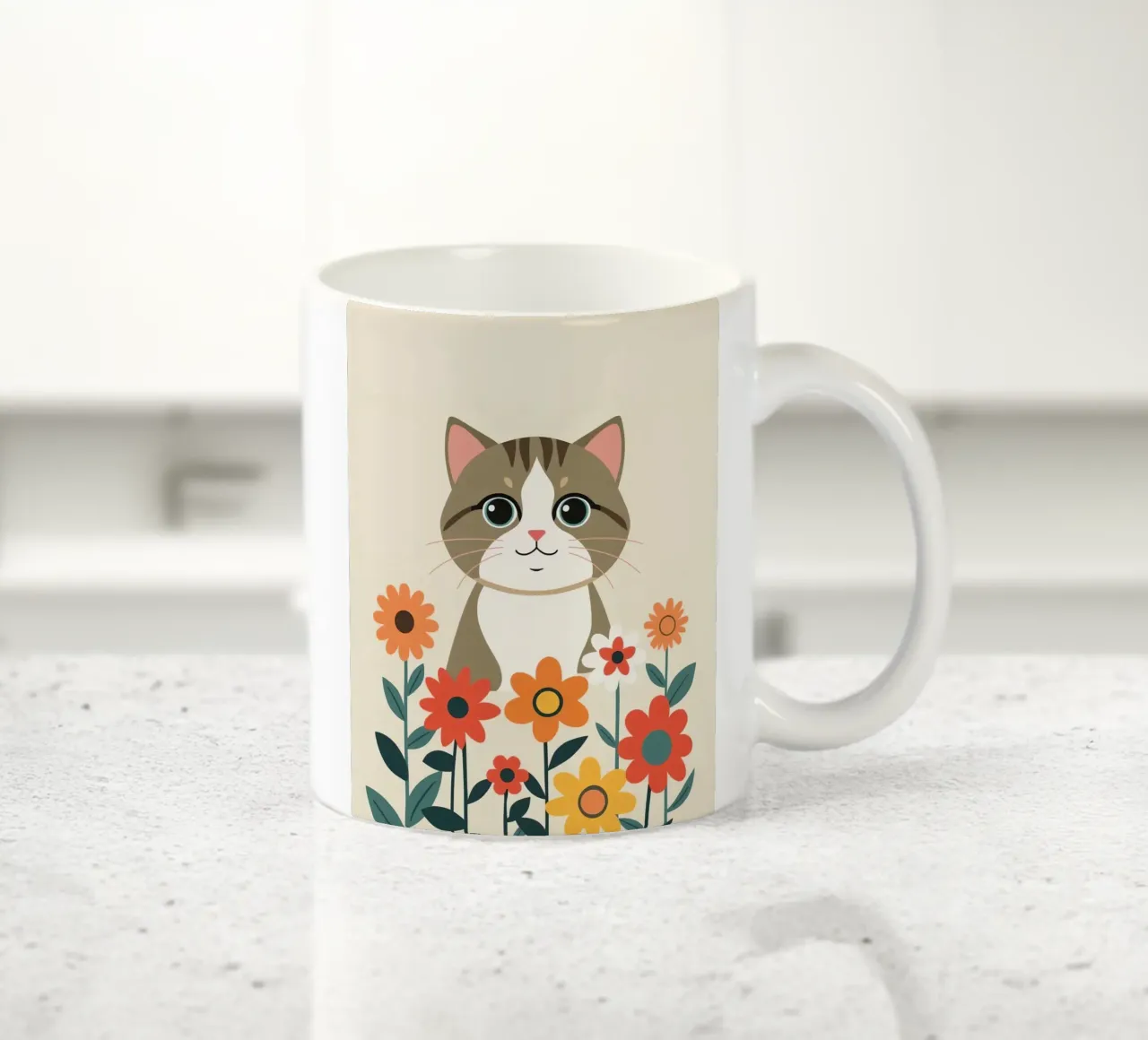 Gatto felice dei cartoni animati con fiori tazza in ceramica da DesignDoodle