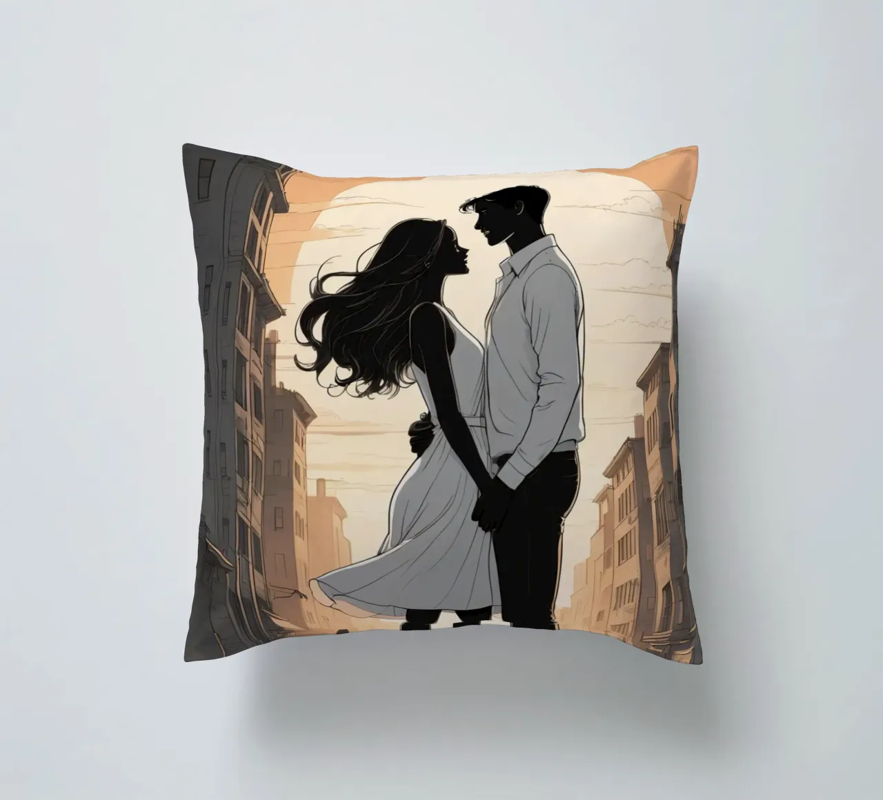 Coppia abbracciata in una strada della città al tramonto cuscino da DesignDoodle
