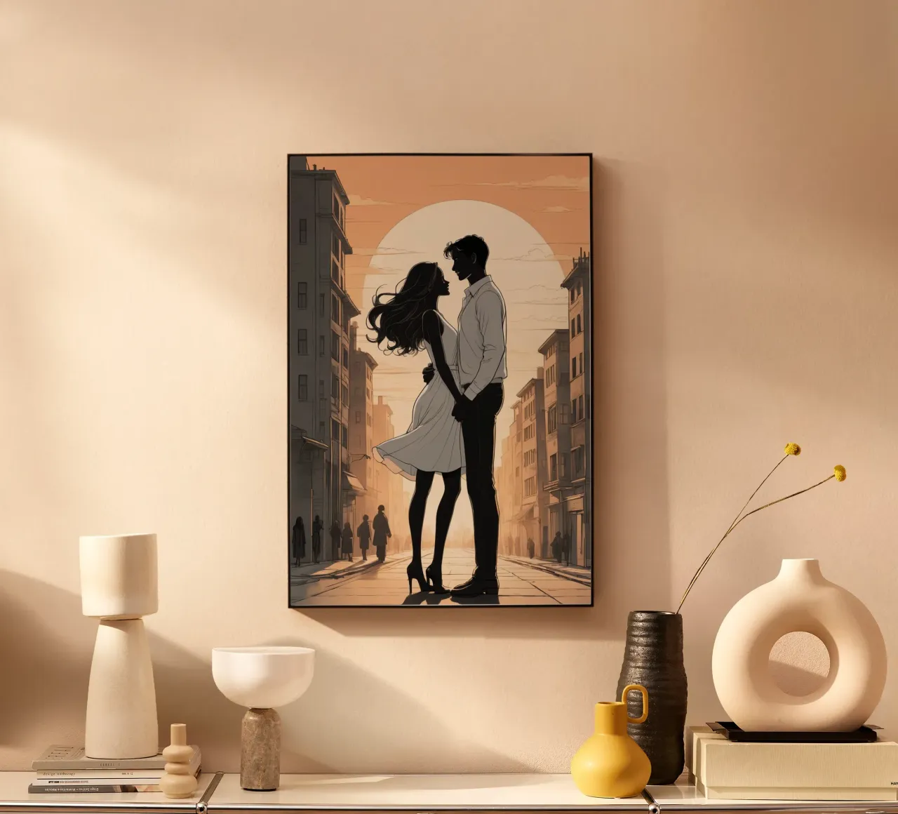 Coppia abbracciata in una strada della città al tramonto alluminio dibond da DesignDoodle