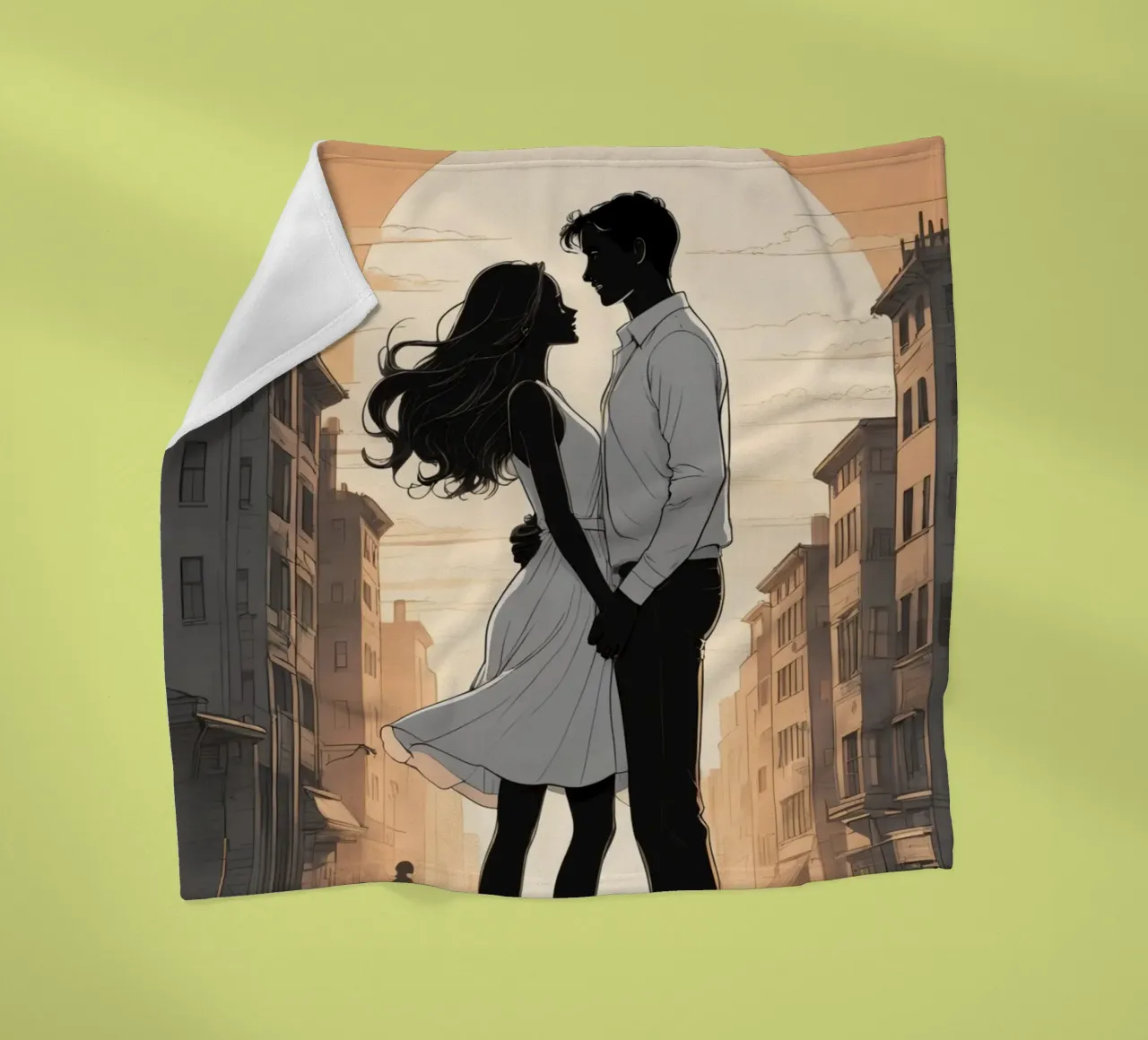 Coppia abbracciata in una strada della città al tramonto coperta in pile da DesignDoodle