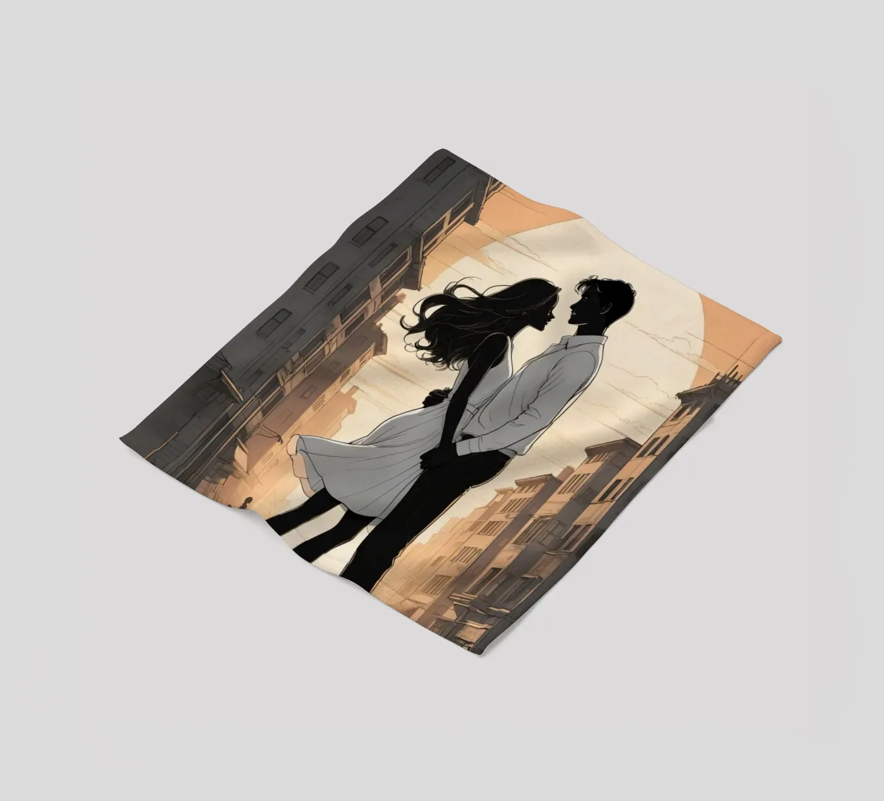 Coppia abbracciata in una strada della città al tramonto coperta in pile da DesignDoodle