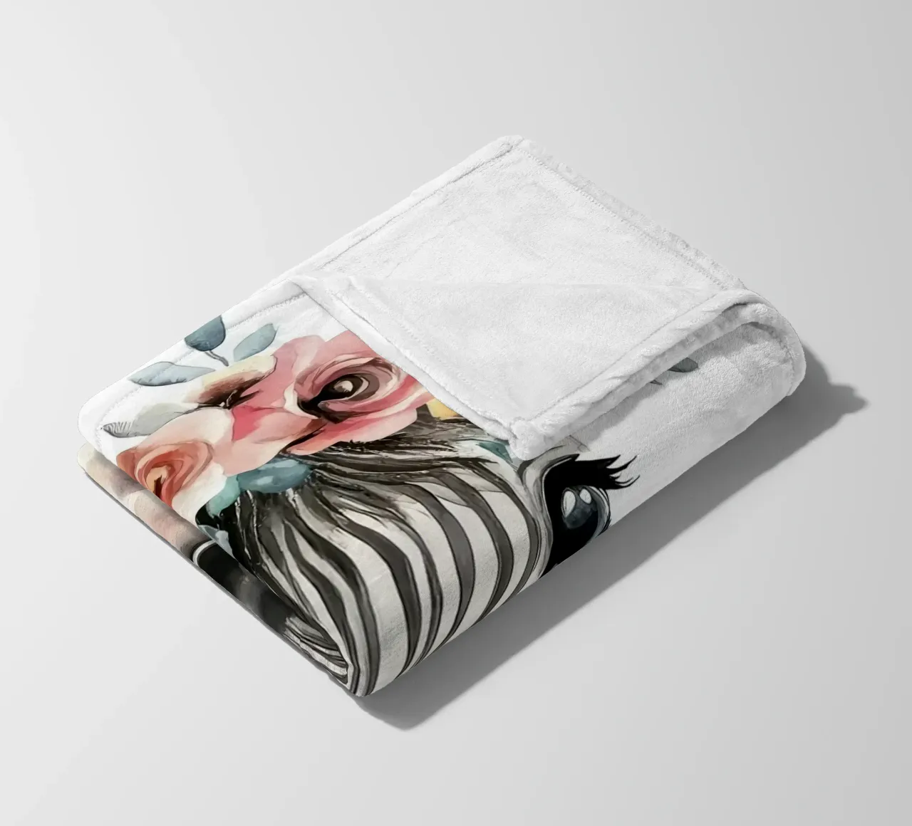Simpatica zebra con corona floreale coperta in pile da Damion Francis