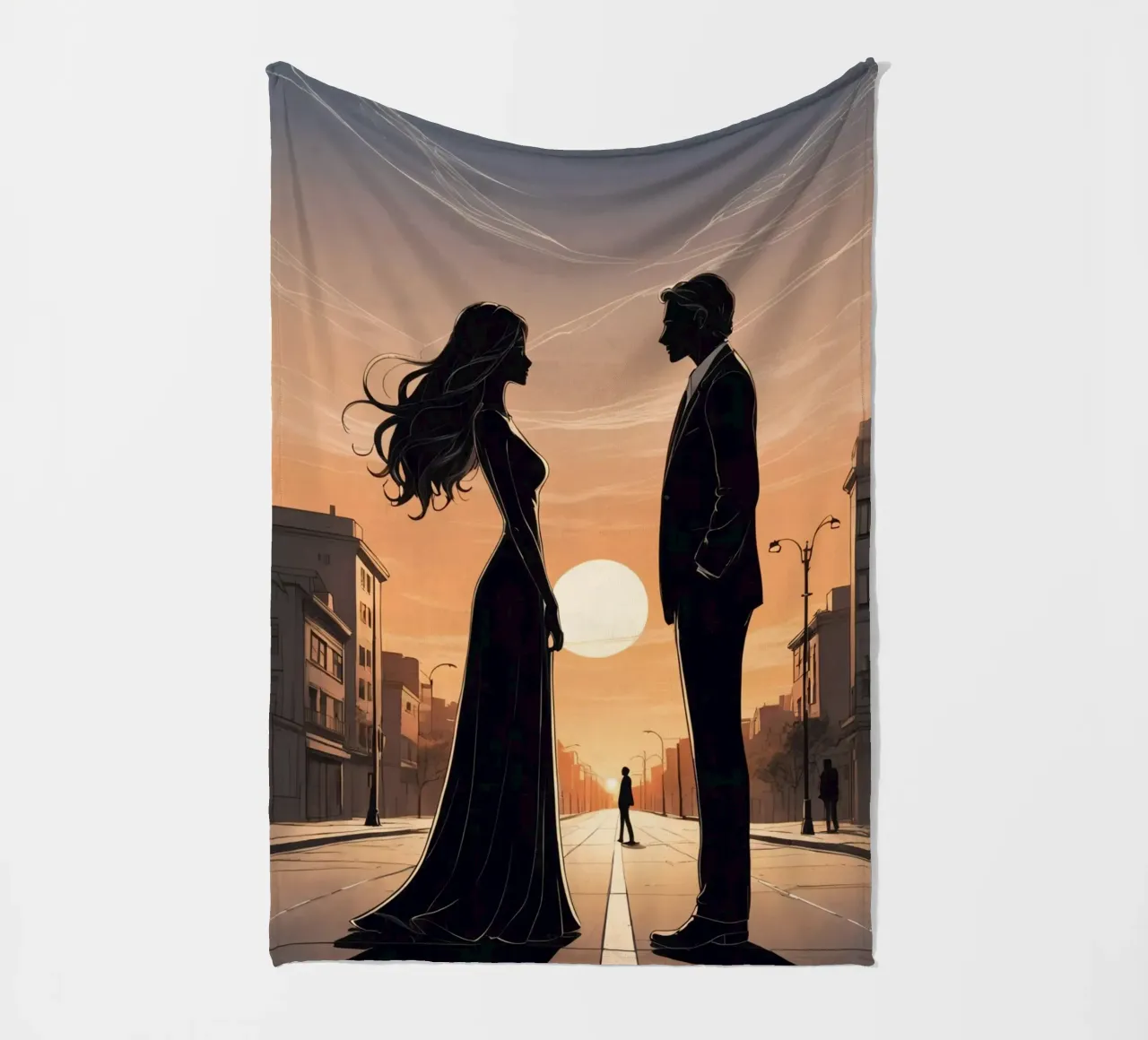 Coppia in strada al tramonto coperta in pile da DesignDoodle
