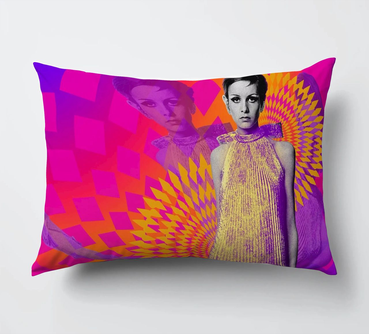 Supermodel Twiggy 1 - Supermodels of the Sixties Series cojín de DesmondBates