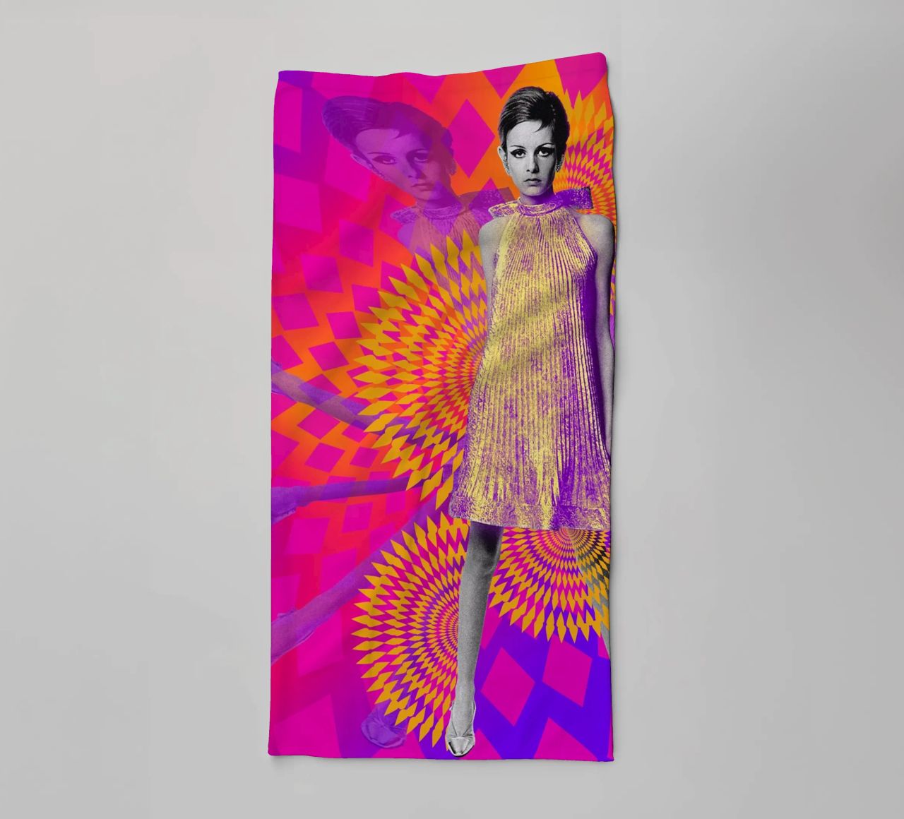 Supermodel Twiggy 1 - Supermodels of the Sixties Series toalla de baño de DesmondBates