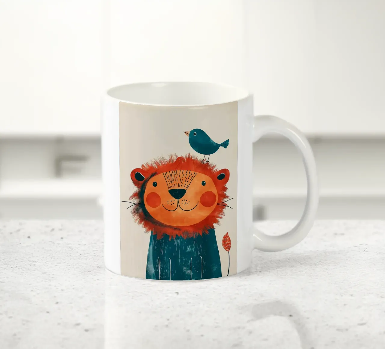 Leone gioioso con uccello tazza in ceramica da Damion Francis