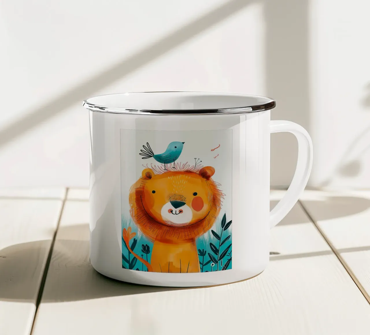 Leone gioioso con uccello tazza in smalto da Damion Francis