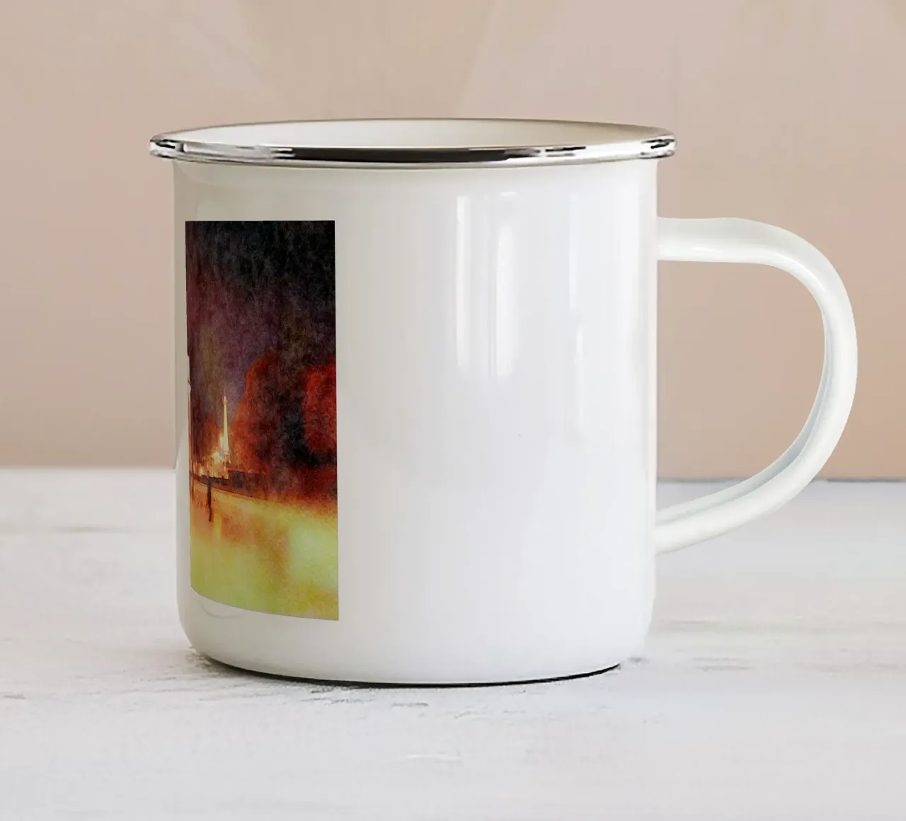 A Parigi tazza in smalto da Massimo Frascogna