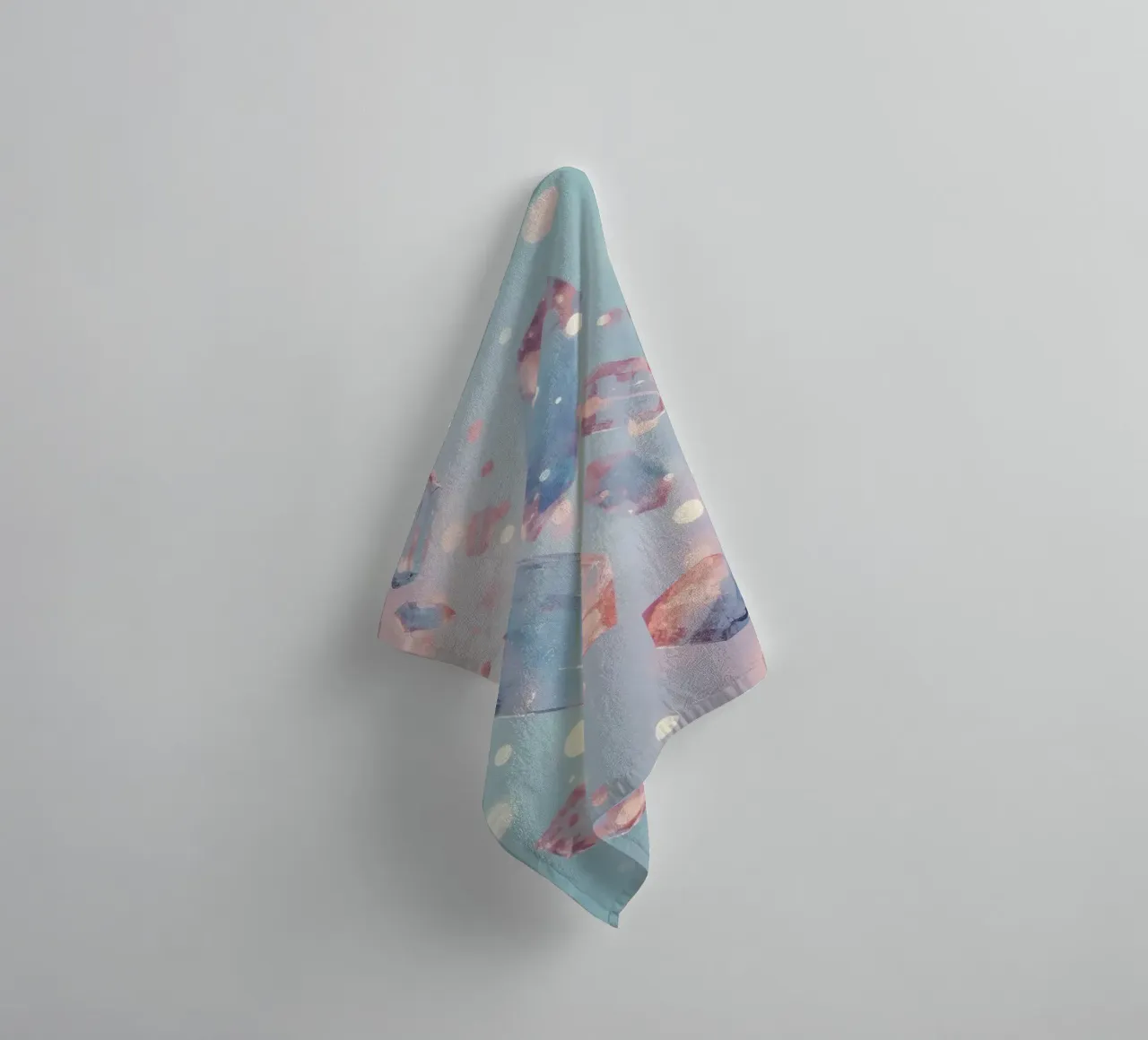 Drijvende kristallen met bokeh achtergrond badhanddoek van DesignDoodle