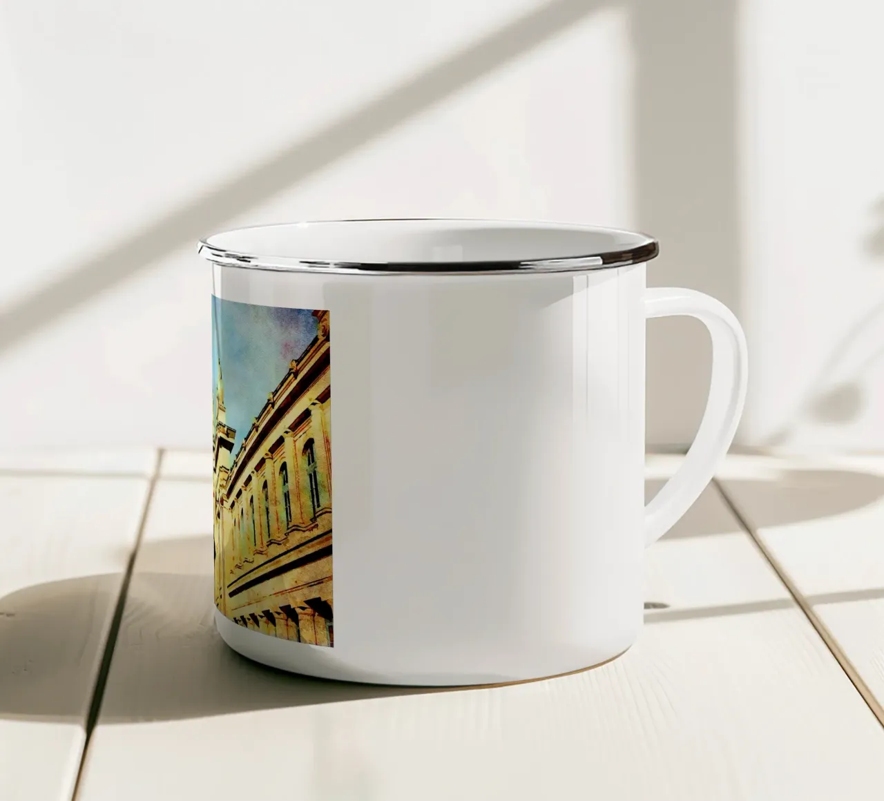 A Parigi tazza in smalto da Massimo Frascogna