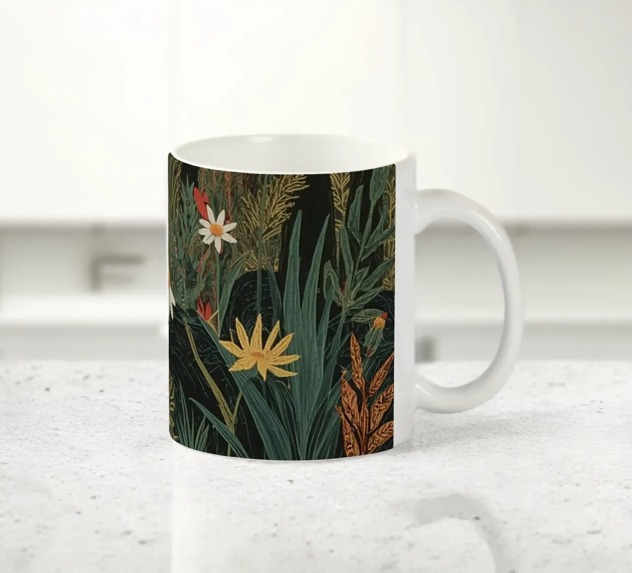 Scena di foresta con alberi, luna e fiori tazza in ceramica da DesignDoodle