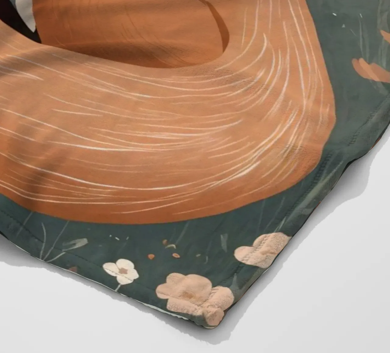 Volpe addormentata in un campo di fiori selvatici coperta in pile da DesignDoodle